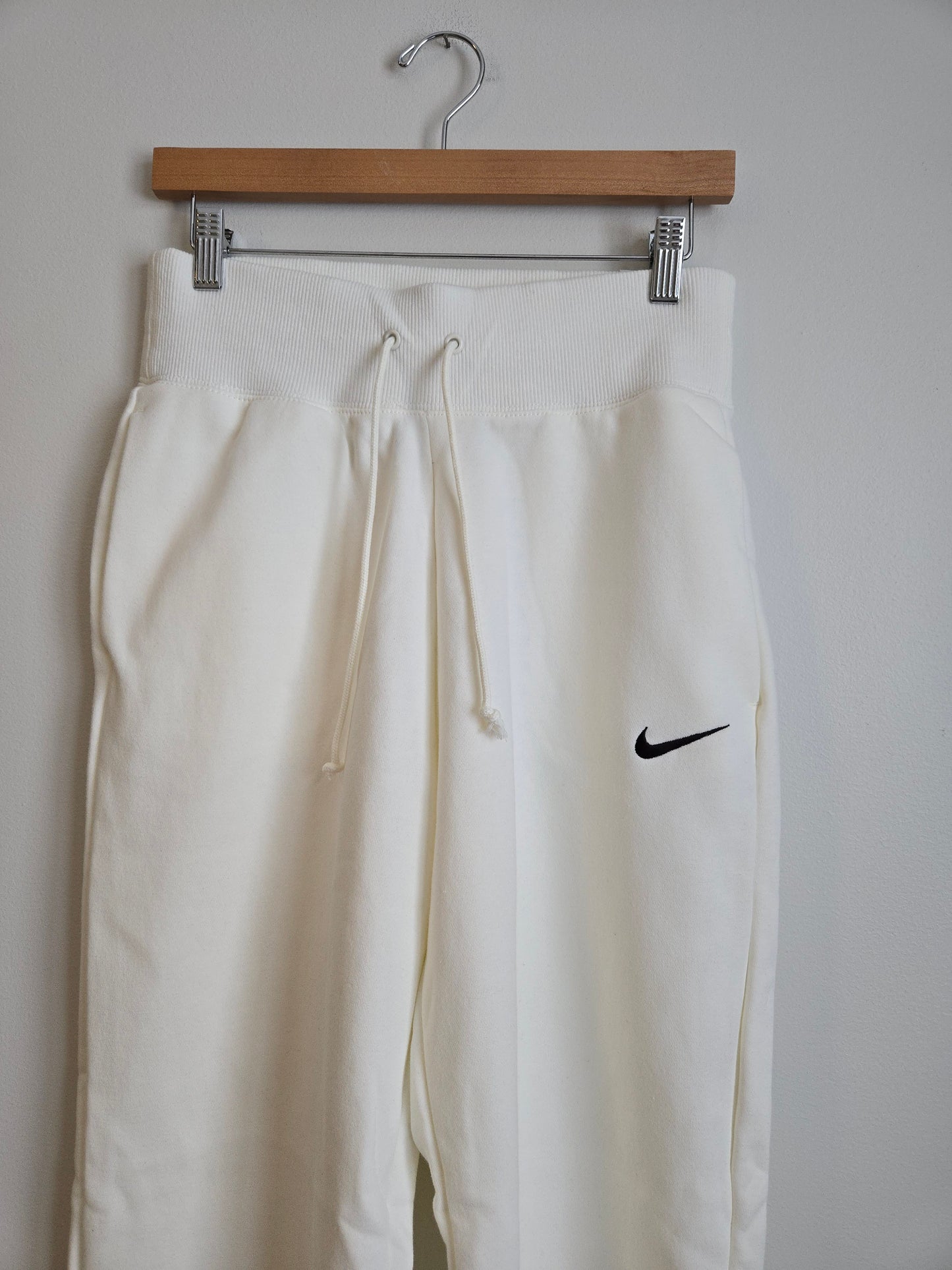 NWT Nike - Oversized Fit High Rise Joggers - Size Small