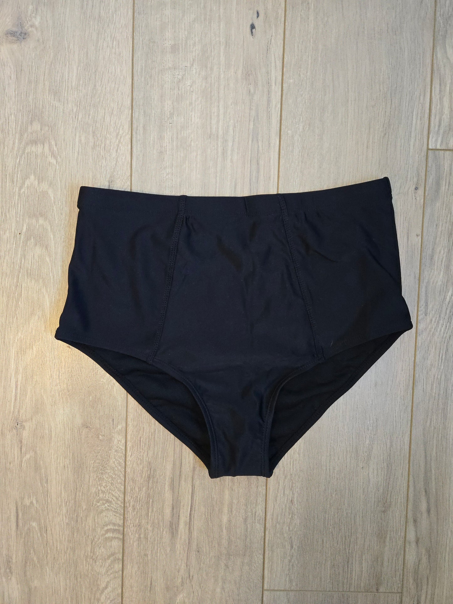 Cupshe Two-Piece Swimsuit
