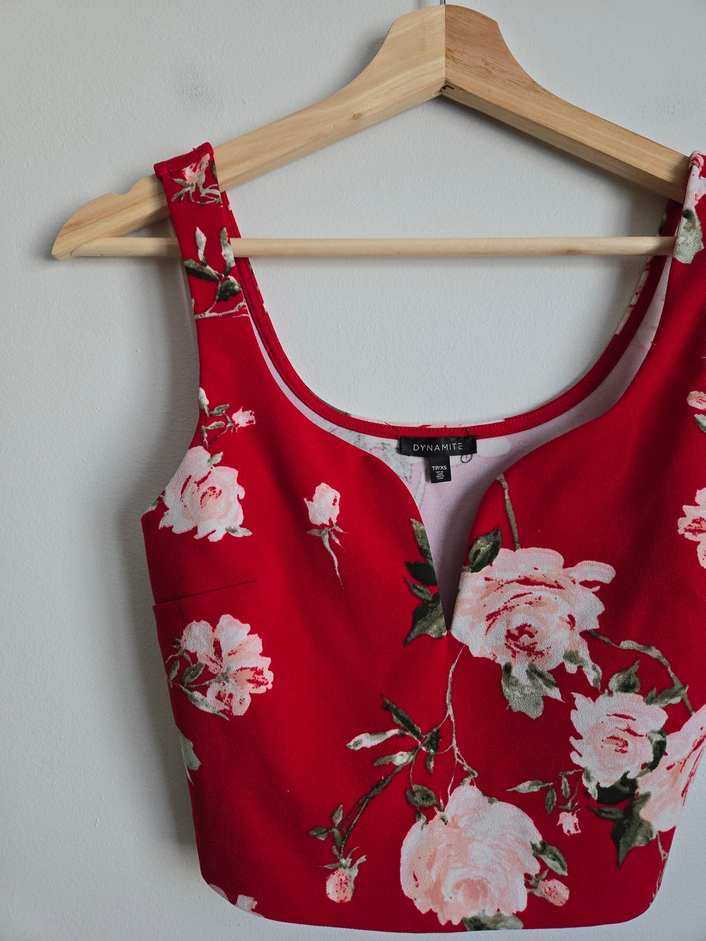 Dynamite Floral Crop Tank - Size XS