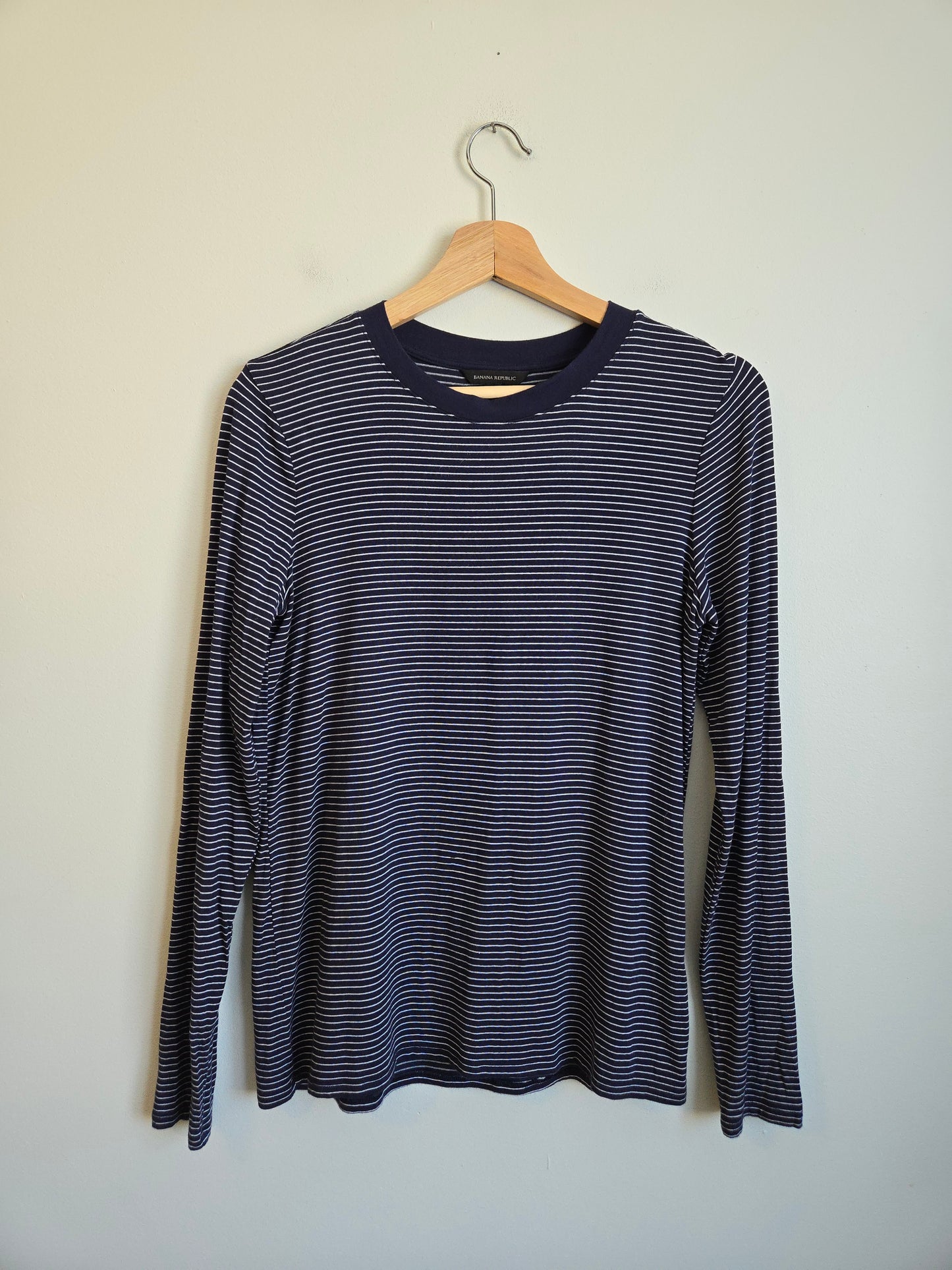 Banana Republic Super Soft Long Sleeve - Size Small