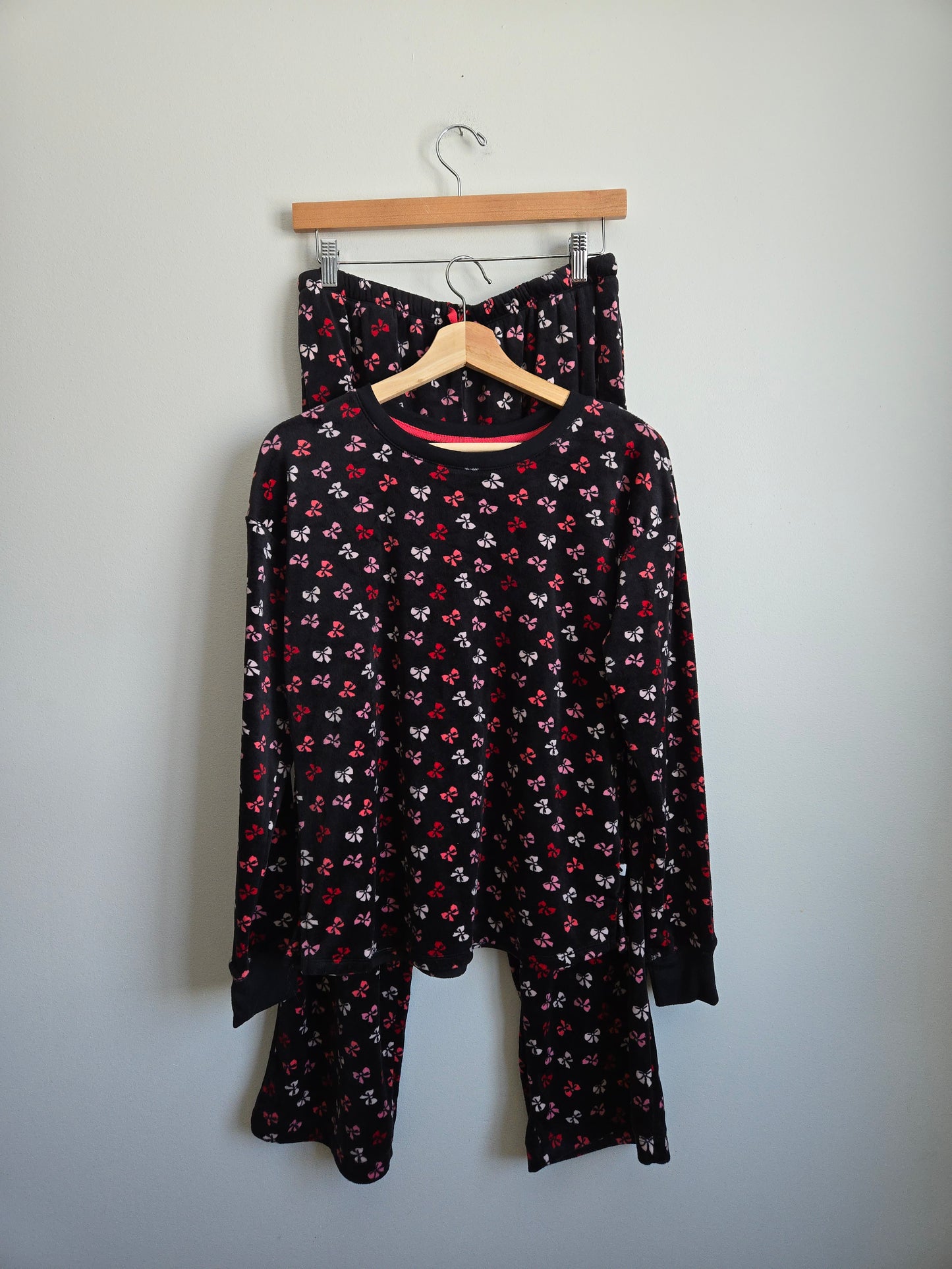 Kate Spade Fleece Pajama Set