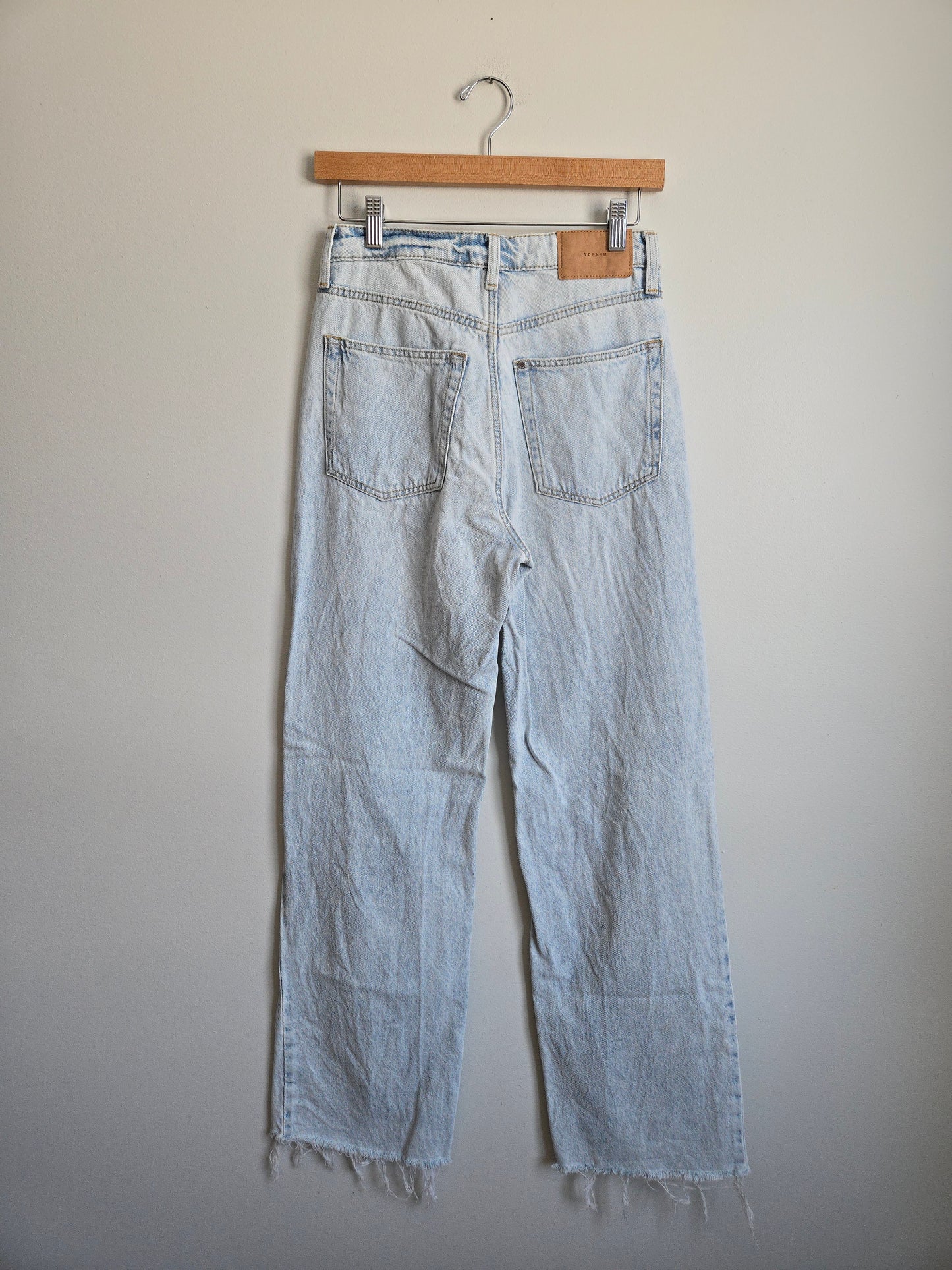 &Denim Ultra High Waist Wide Leg Denim - Size 4