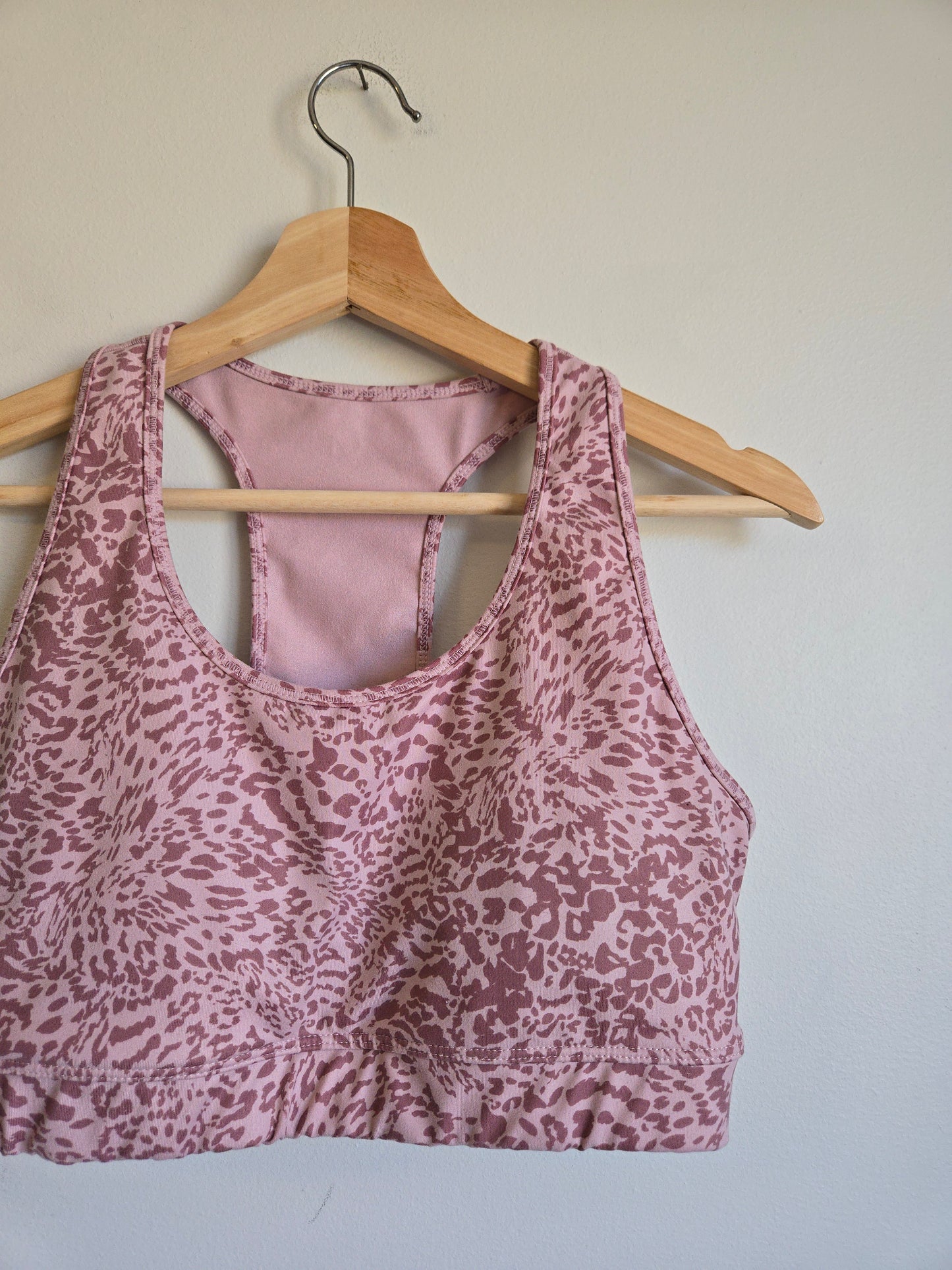 GapFit Sports Bra - Size Large