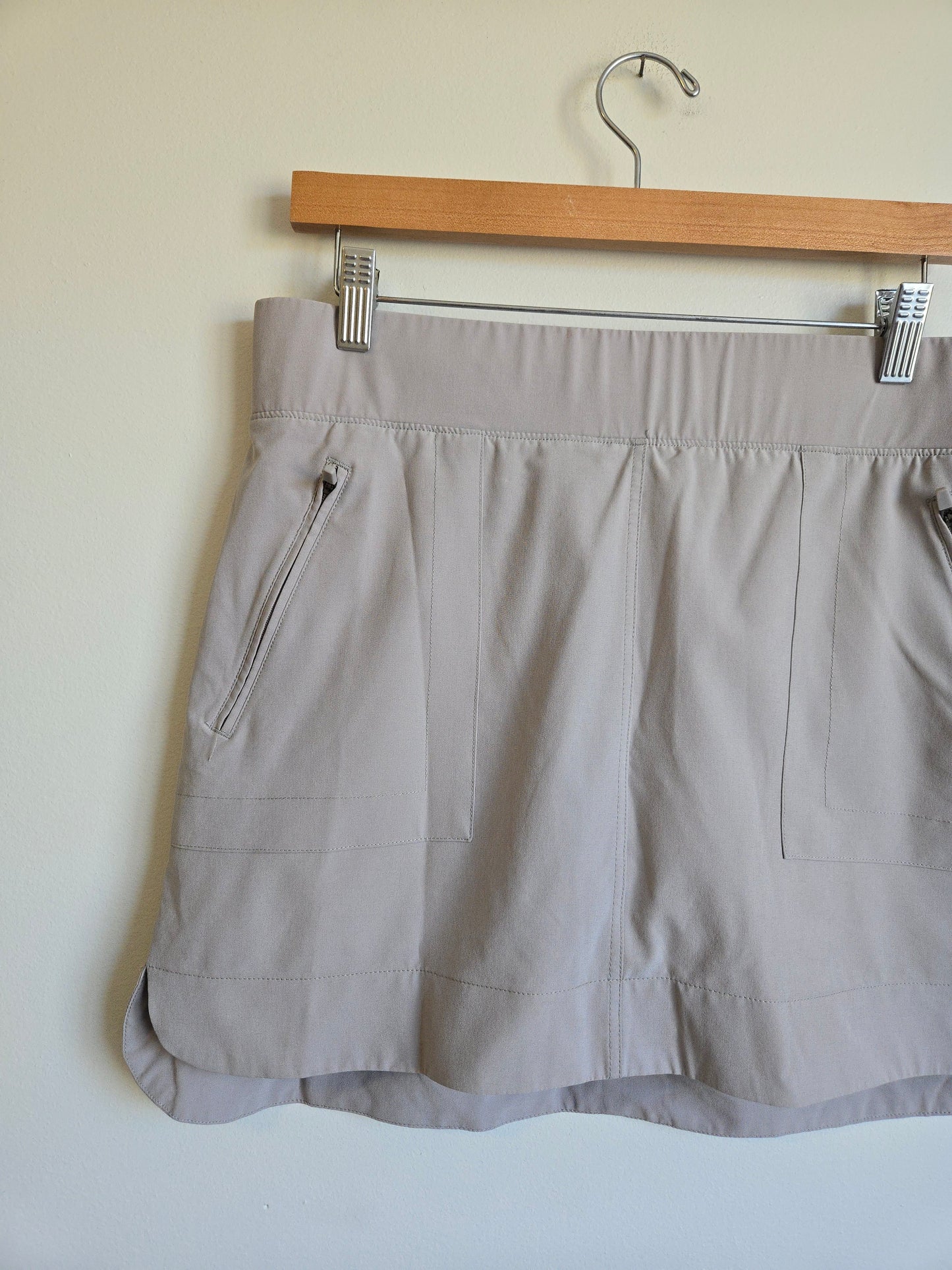 Freedom Trail by Kyodan Athletic Skort - Size Small