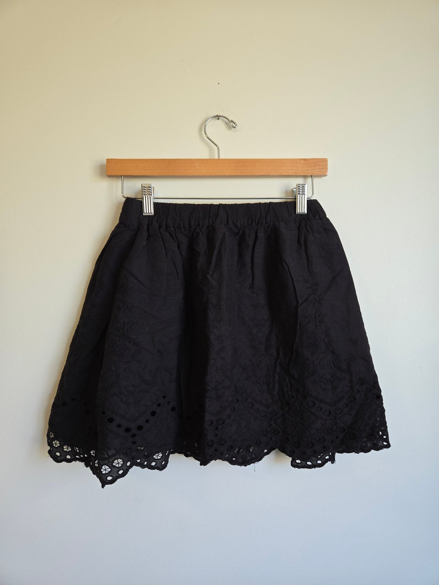L.O.G.G Eyelet Skirt - Size Small