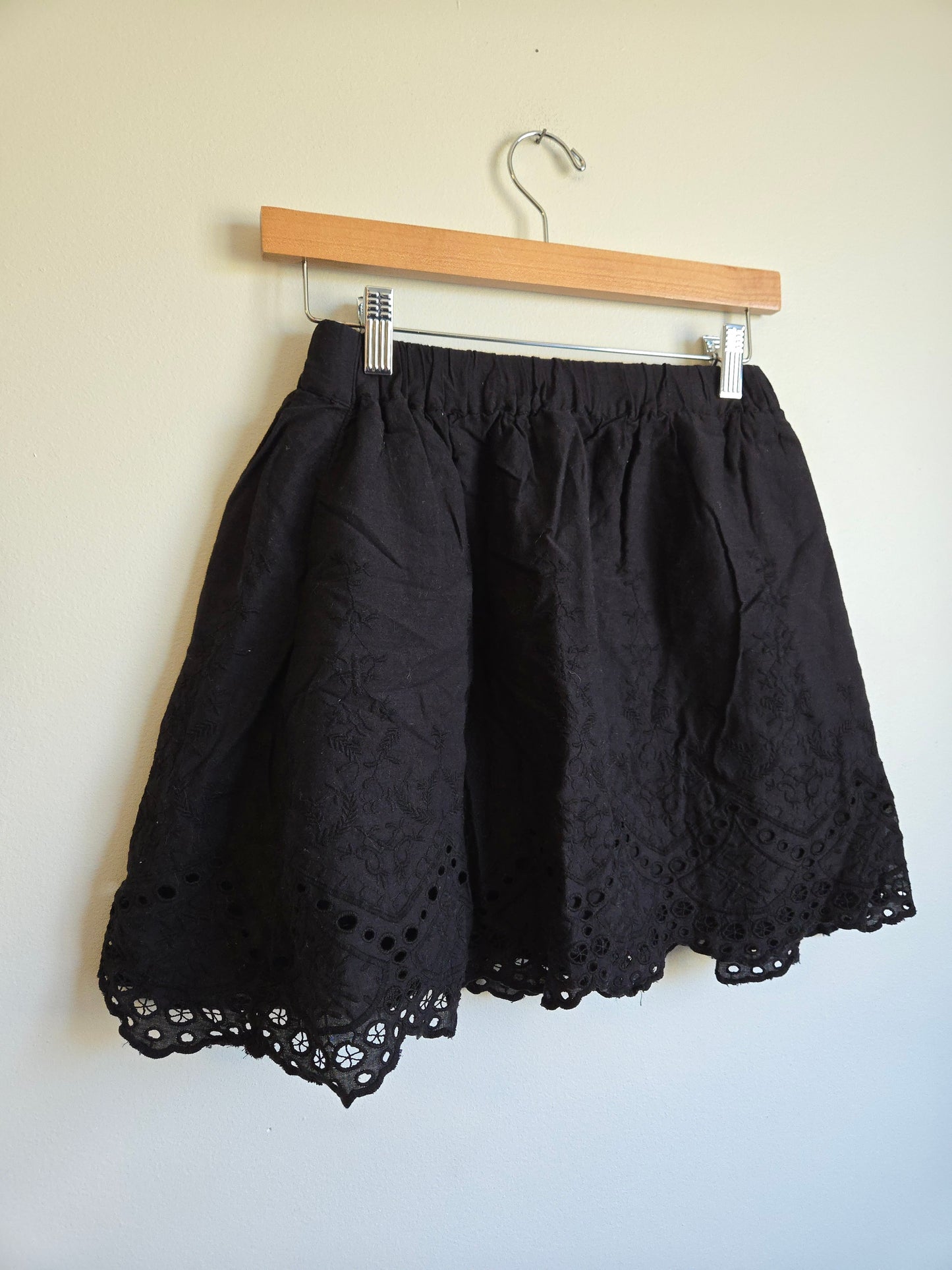 L.O.G.G Eyelet Skirt - Size Small