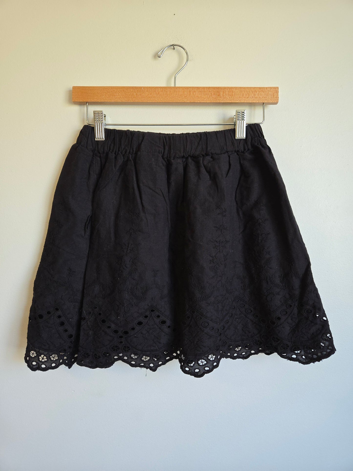 L.O.G.G Eyelet Skirt - Size Small
