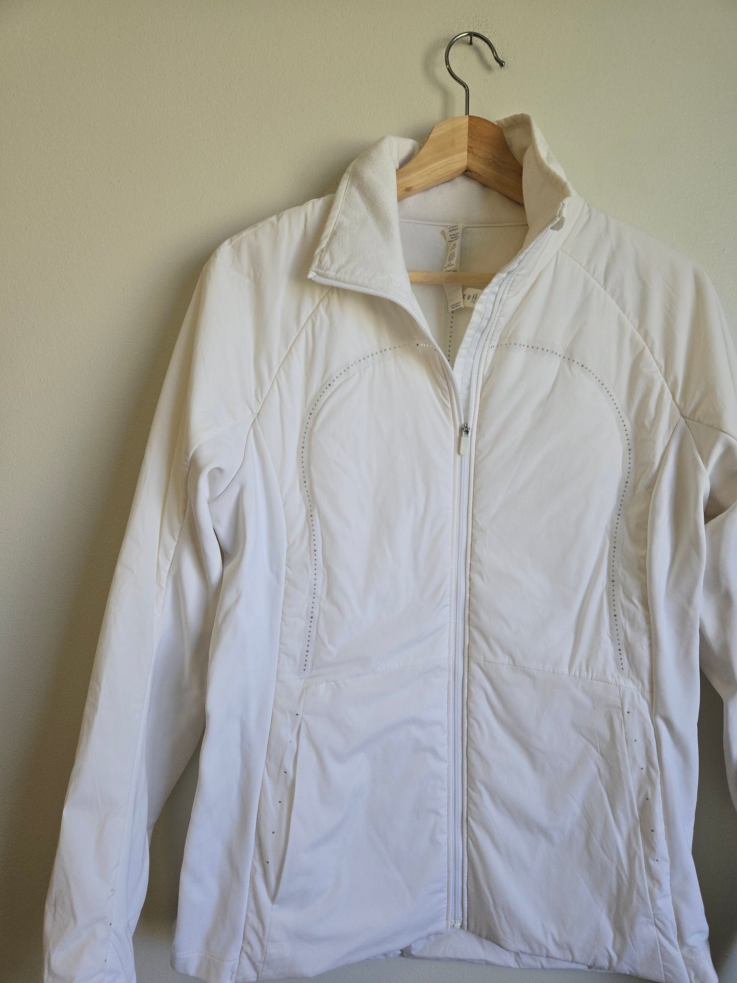 Lululemon Run For Cold Jacket - Size 10
