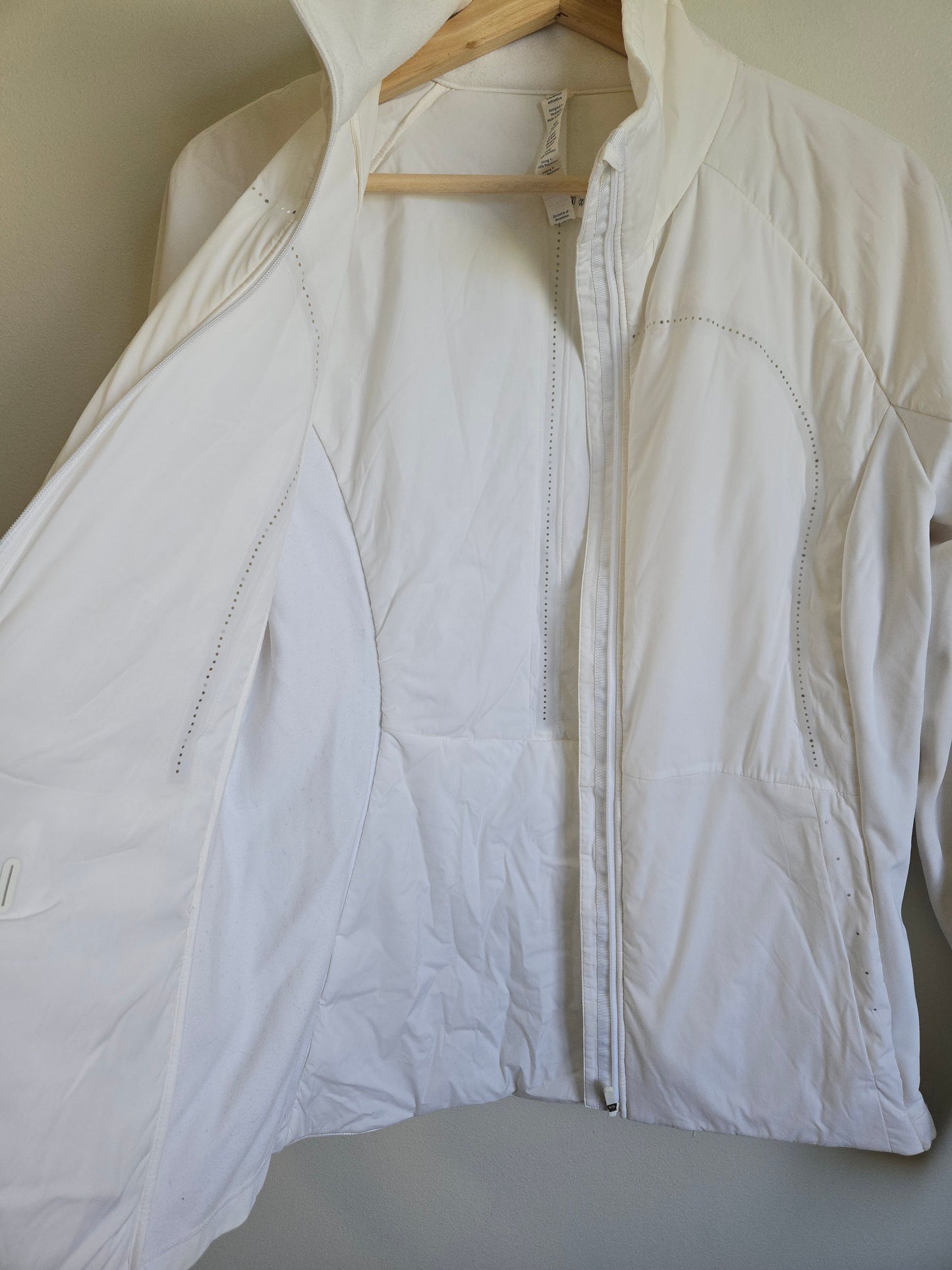 Lululemon Run For Cold Jacket - Size 10