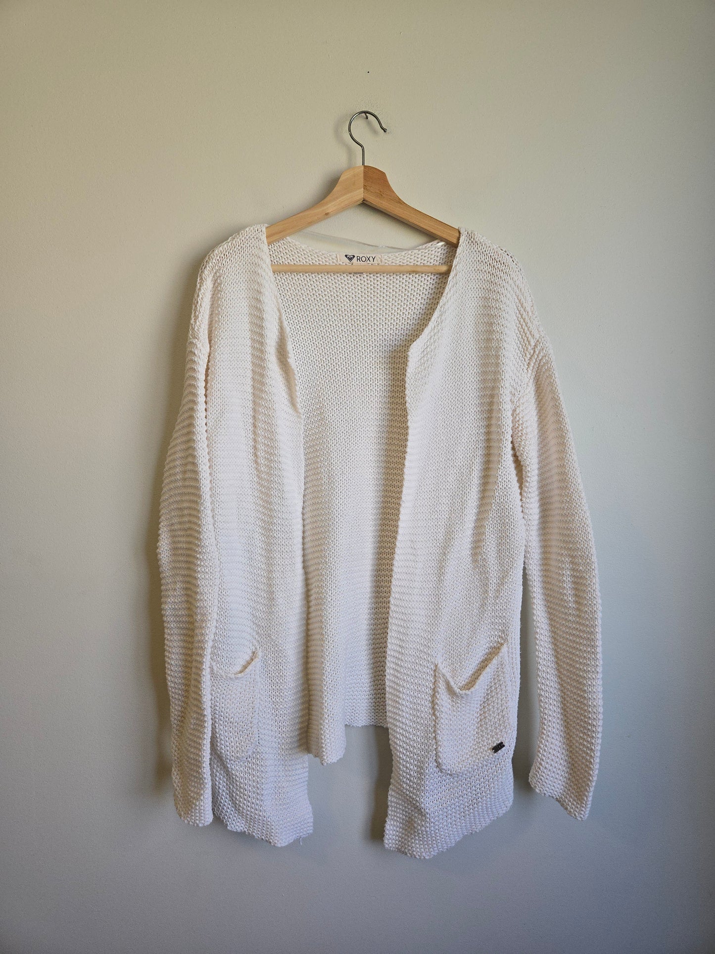 ROXY Cardigan - Size Medium
