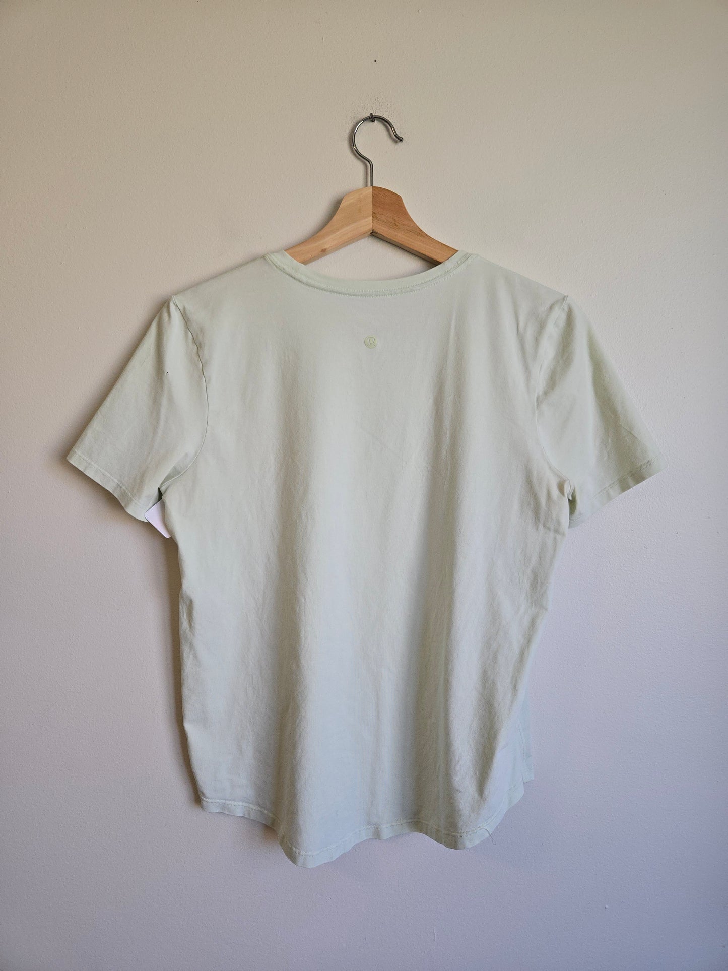 Lululemon Classic Stretch Cotton Tee - Size 4