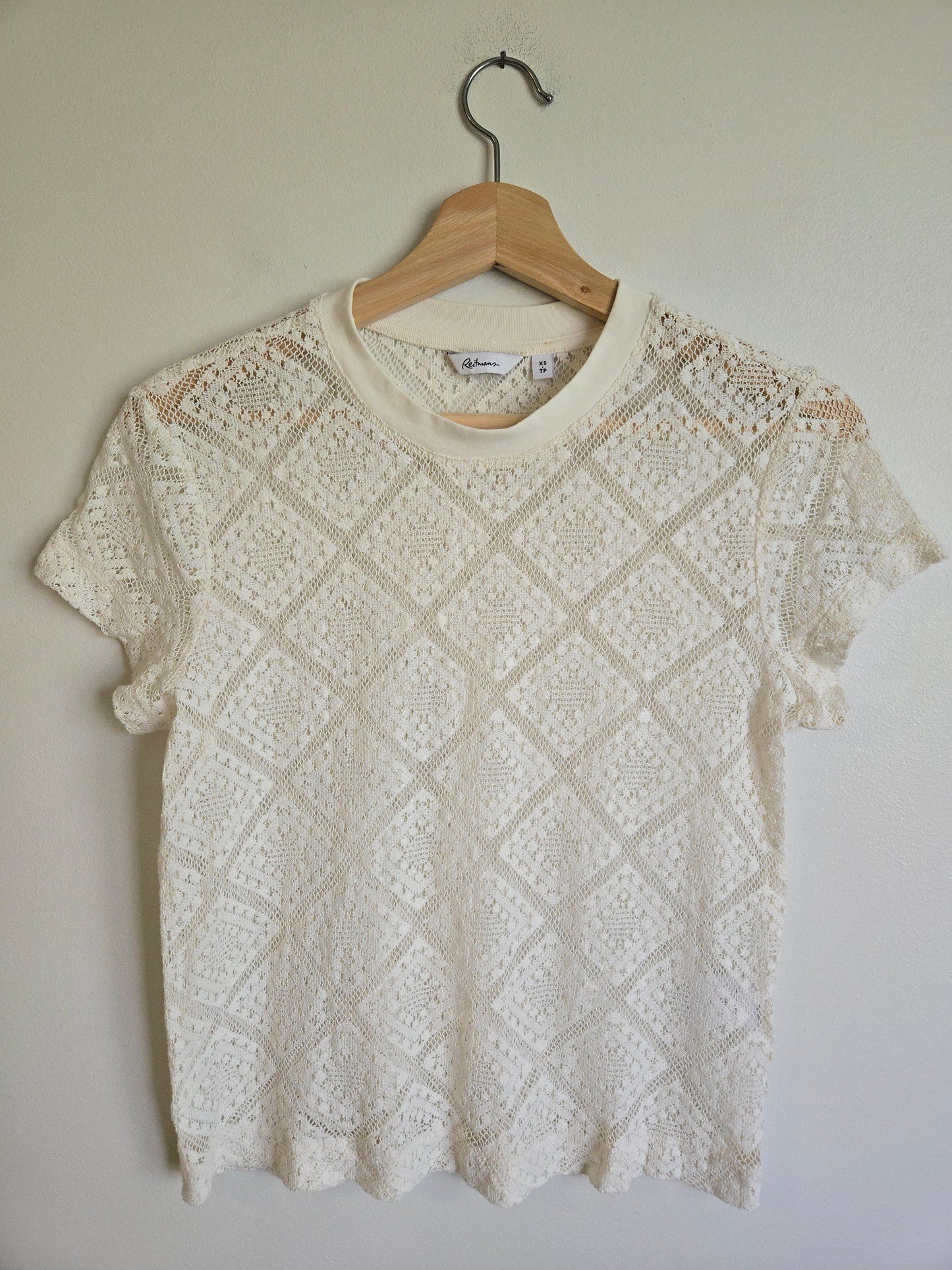 Reitmans Lace Tee - Size XS