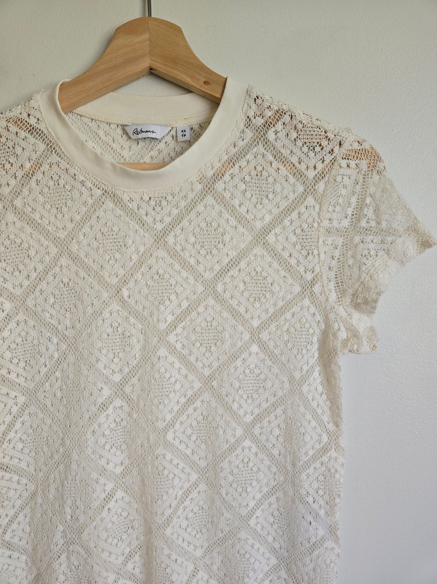 Reitmans Lace Tee - Size XS
