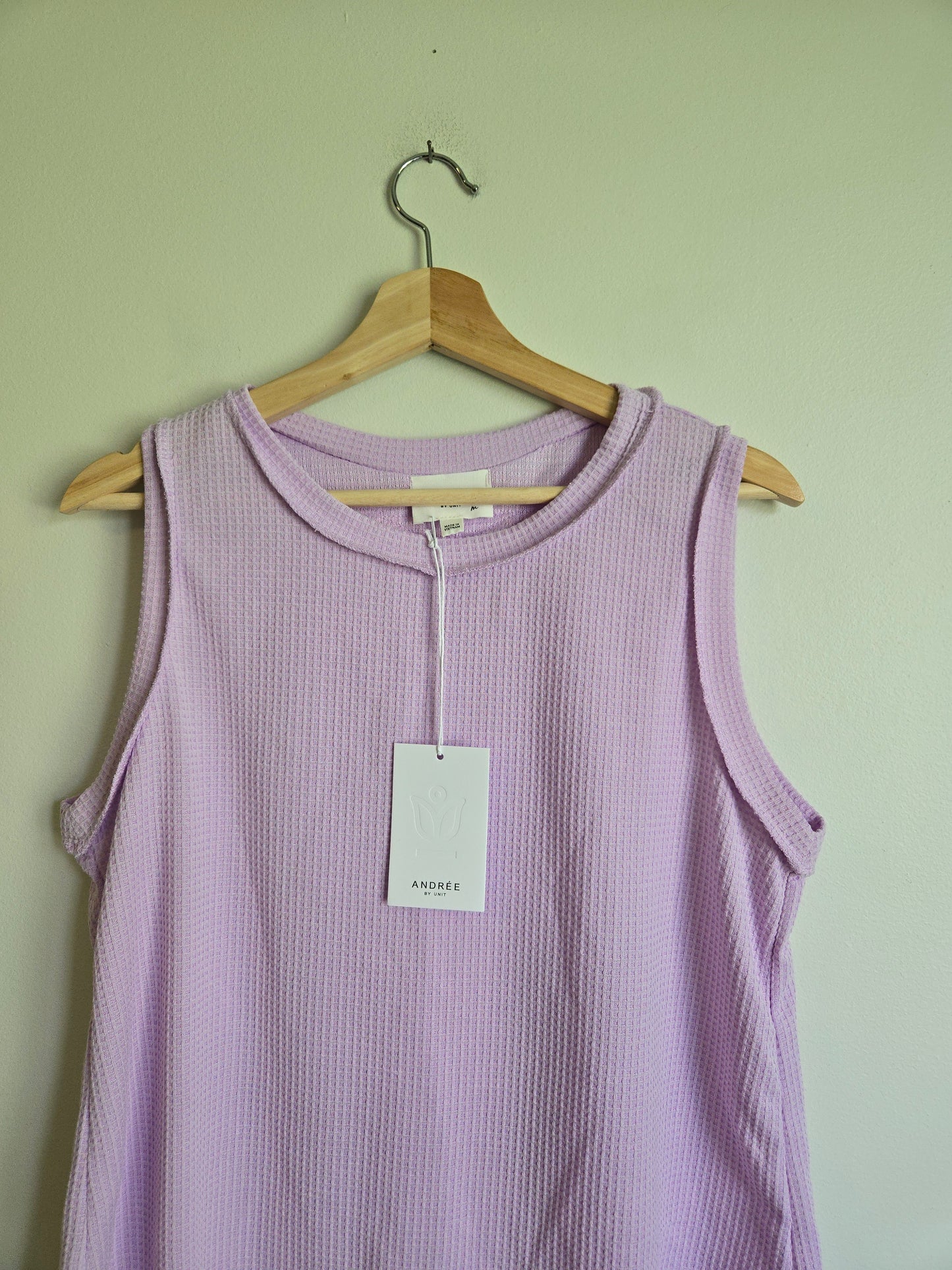 NWT Andree By Unit Waffle Tank - Size Medium