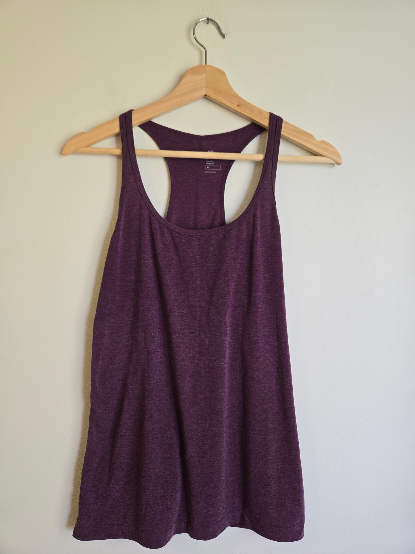 GapFit Tank - Size Medium