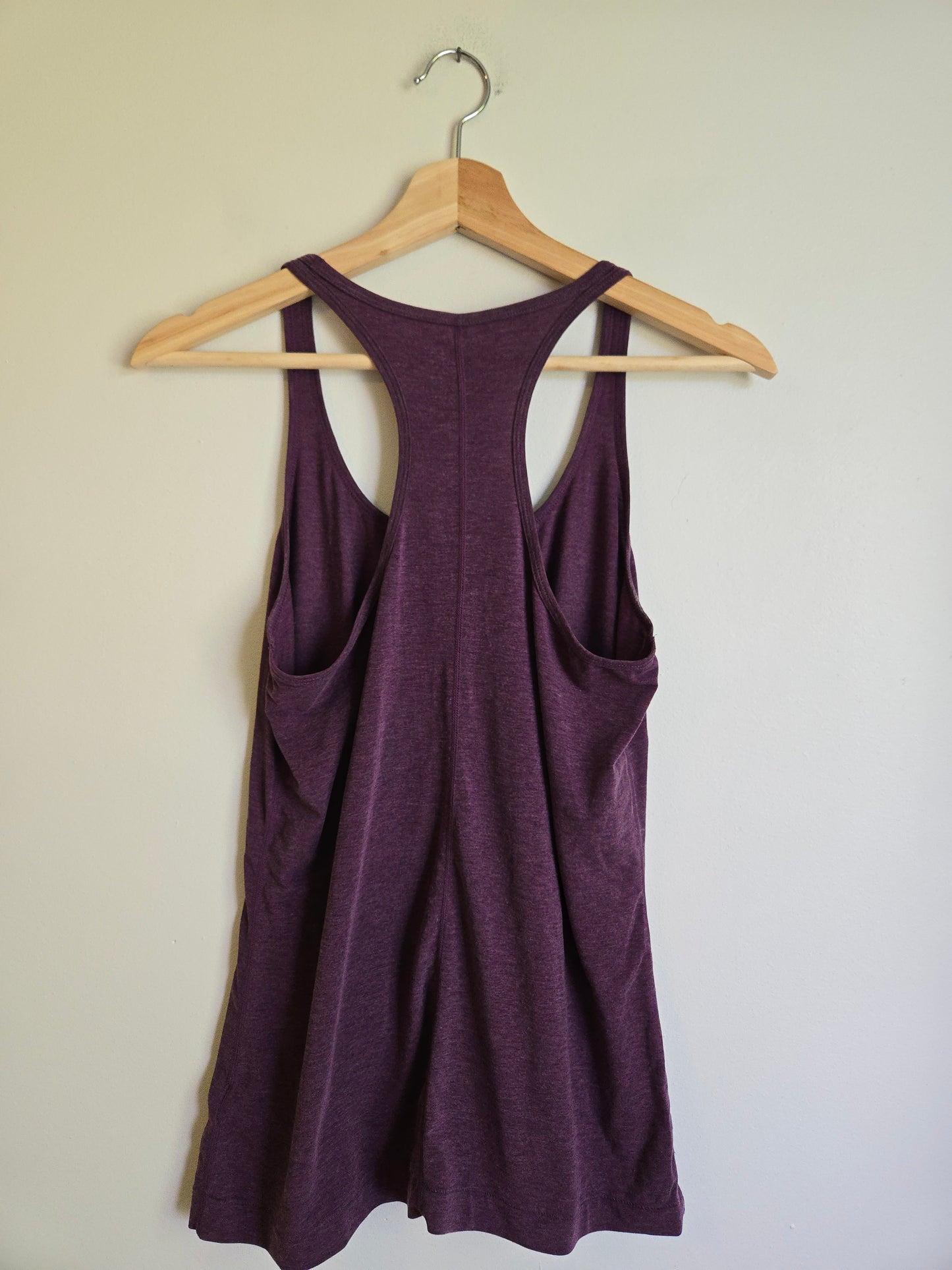 GapFit Tank - Size Medium