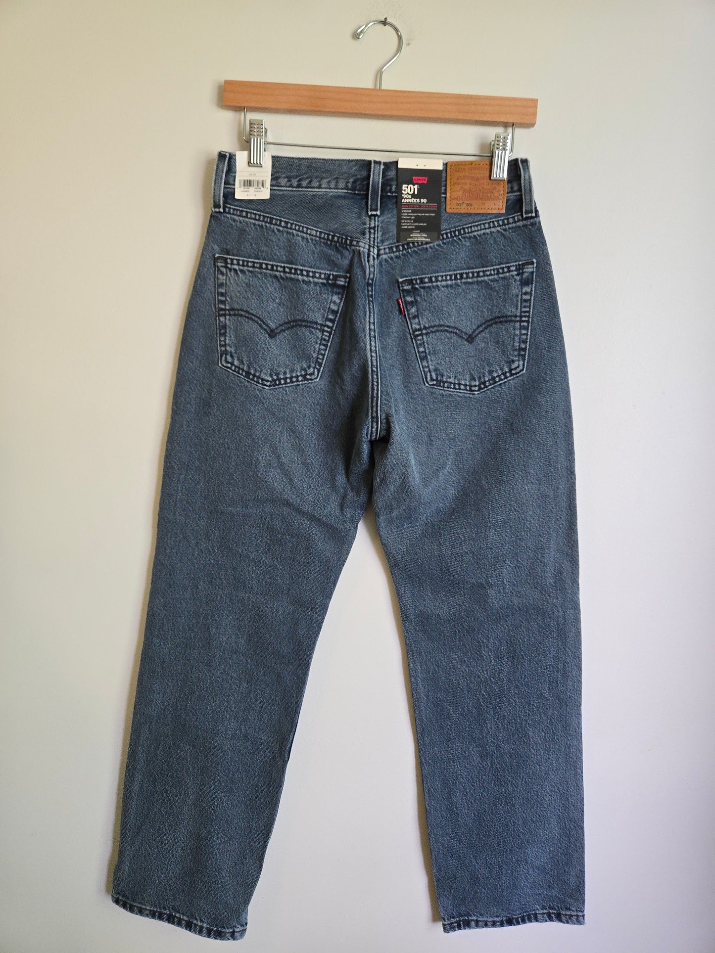 NWT Levi's 501 Denim - Size 26