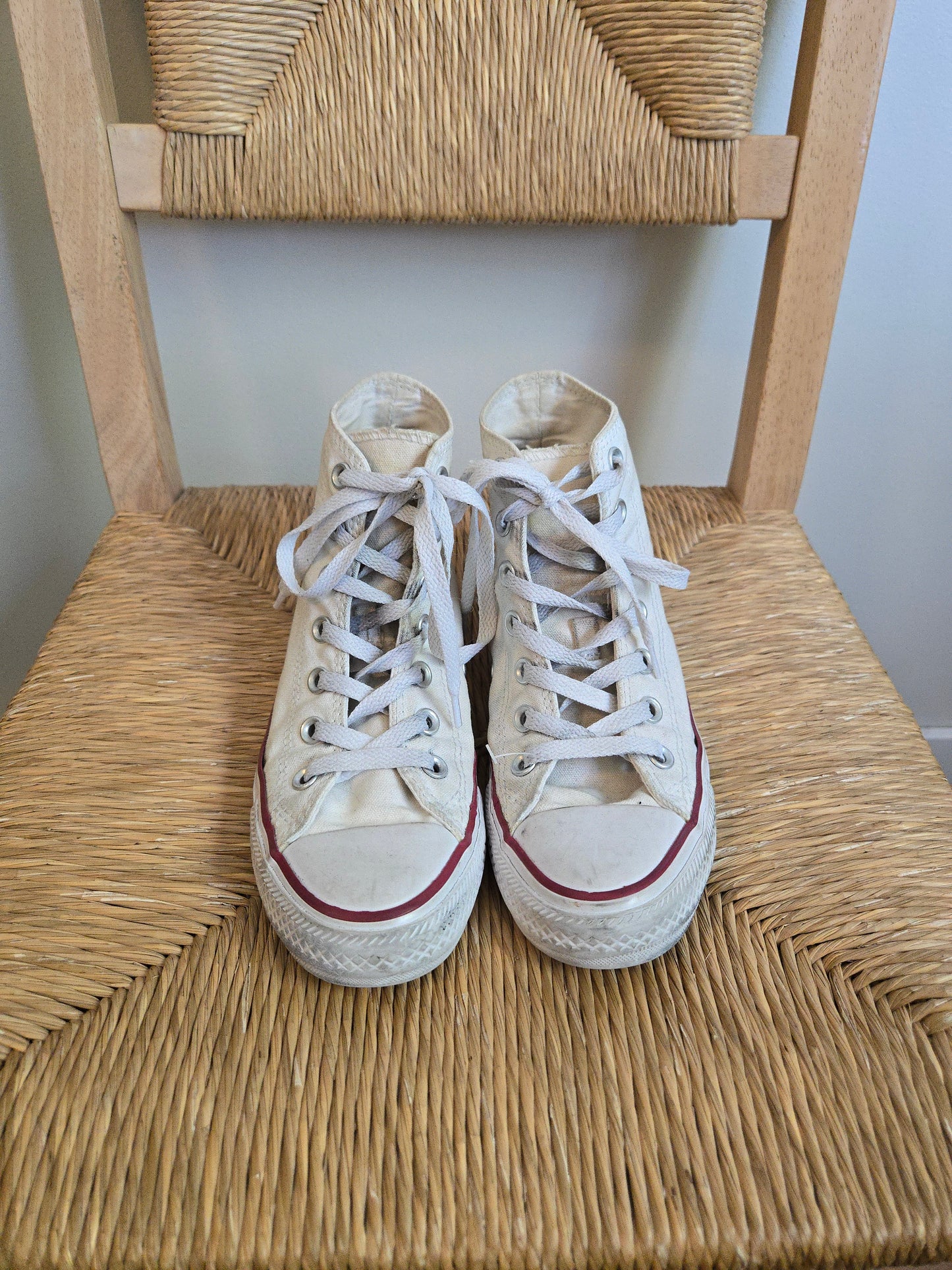 Converse High-Tops - Size 6