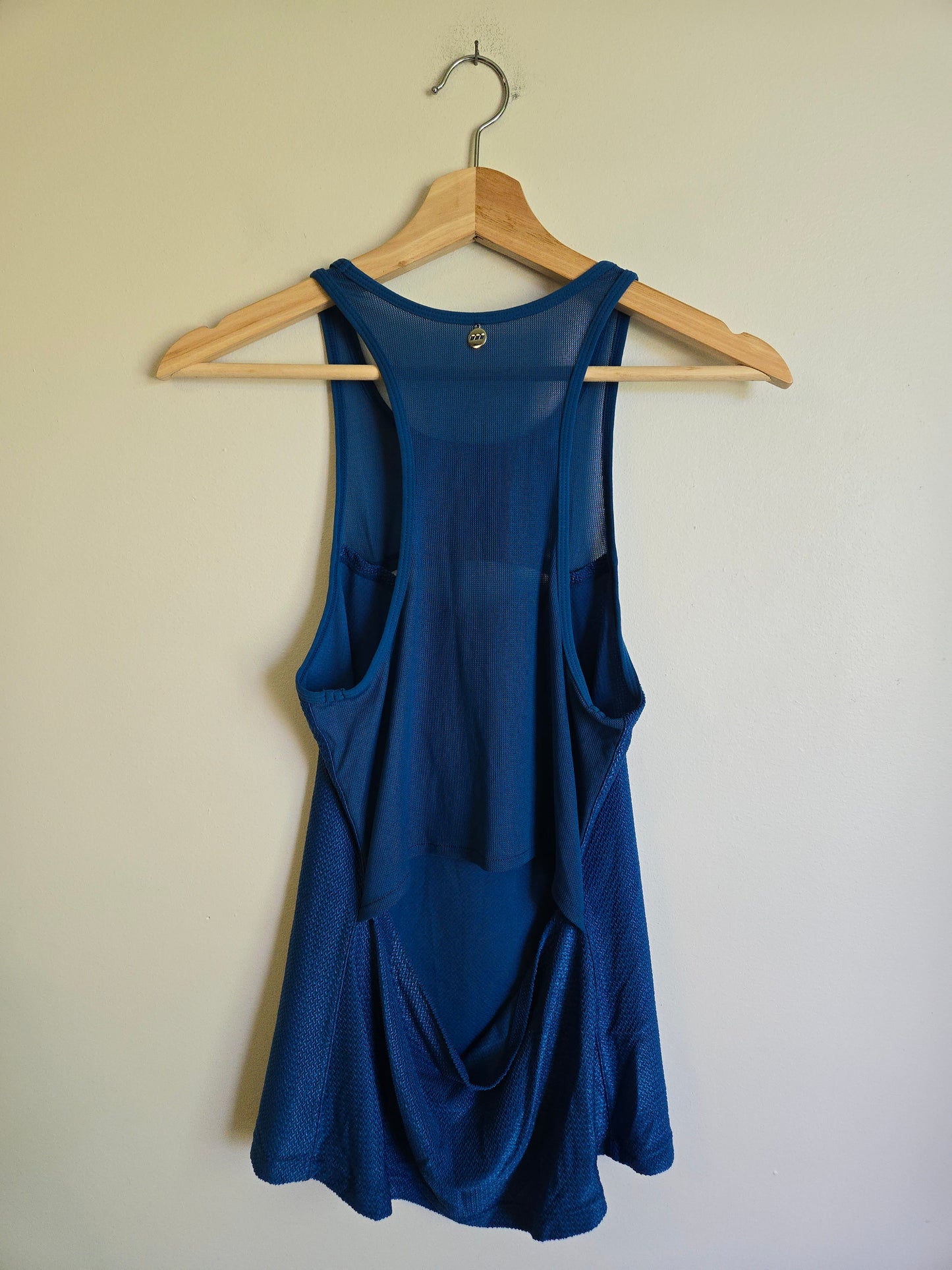 Lorna Jane Blue Mesh Tank - Size Small