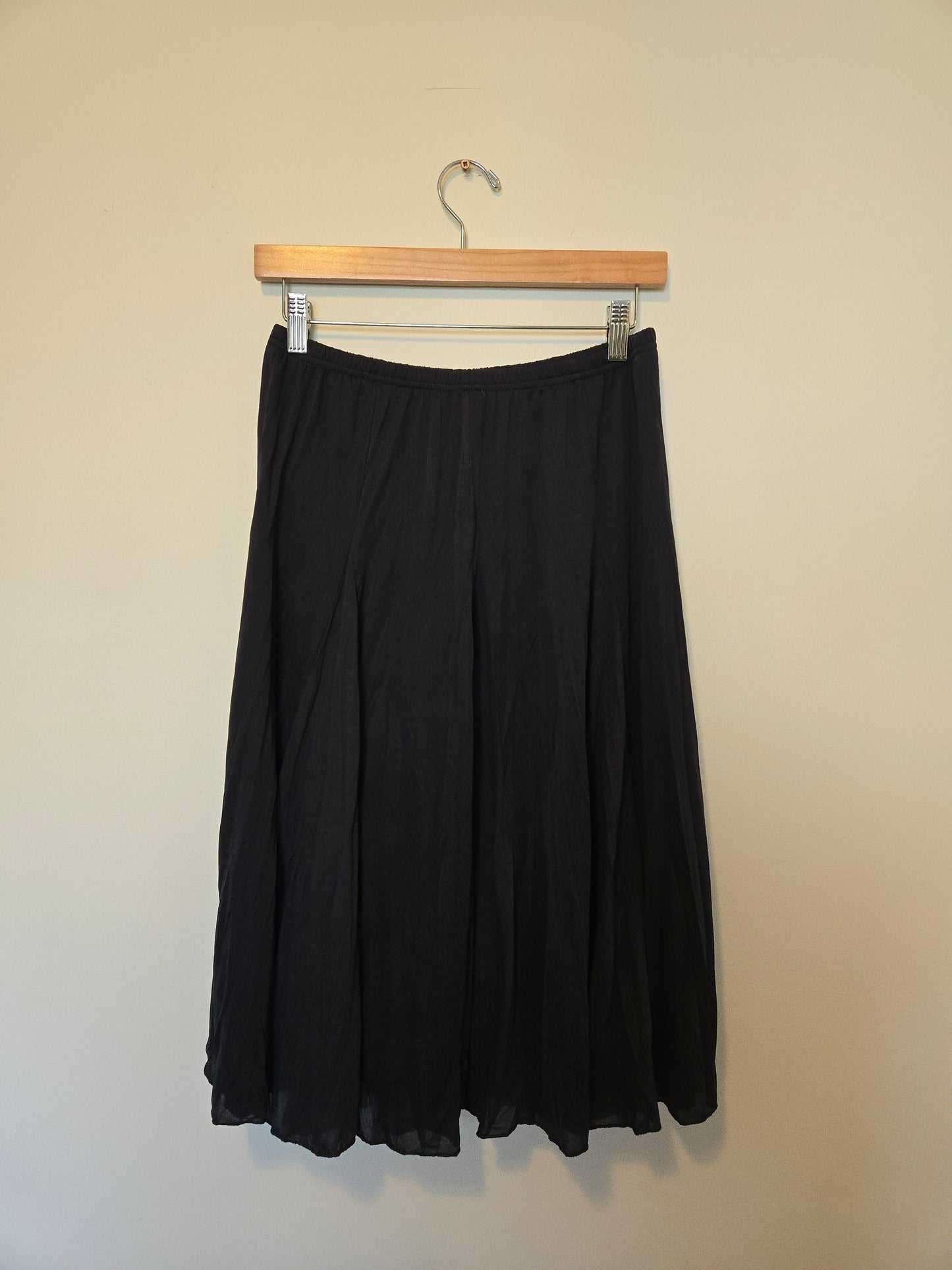Larry Levine Flowy Skirt - Size Small