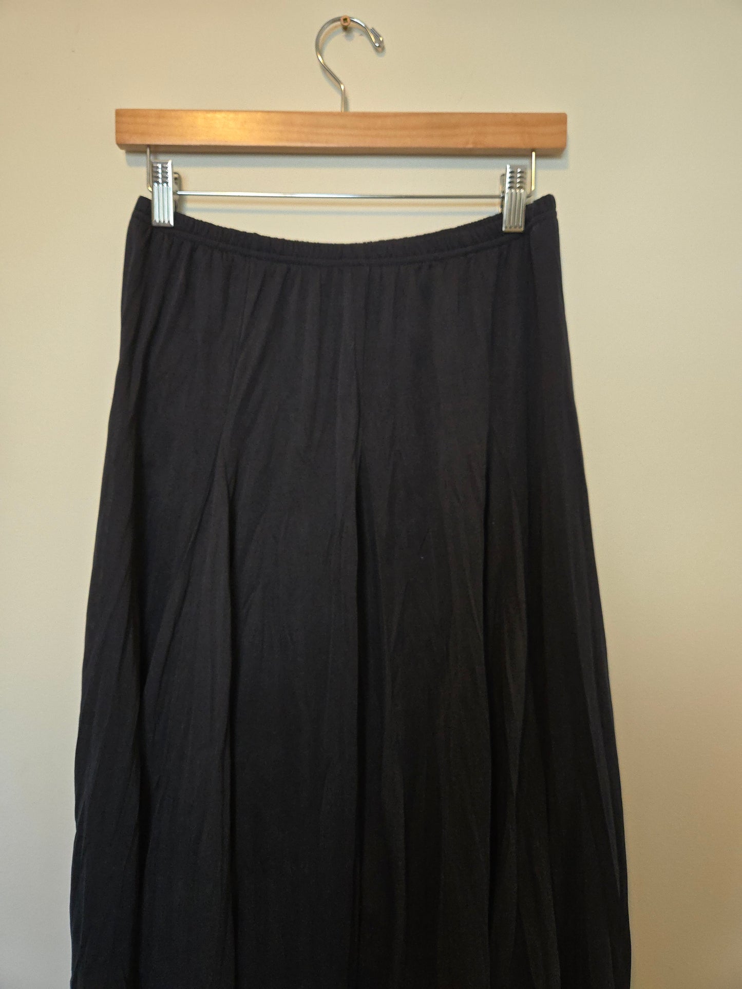 Larry Levine Flowy Skirt - Size Small