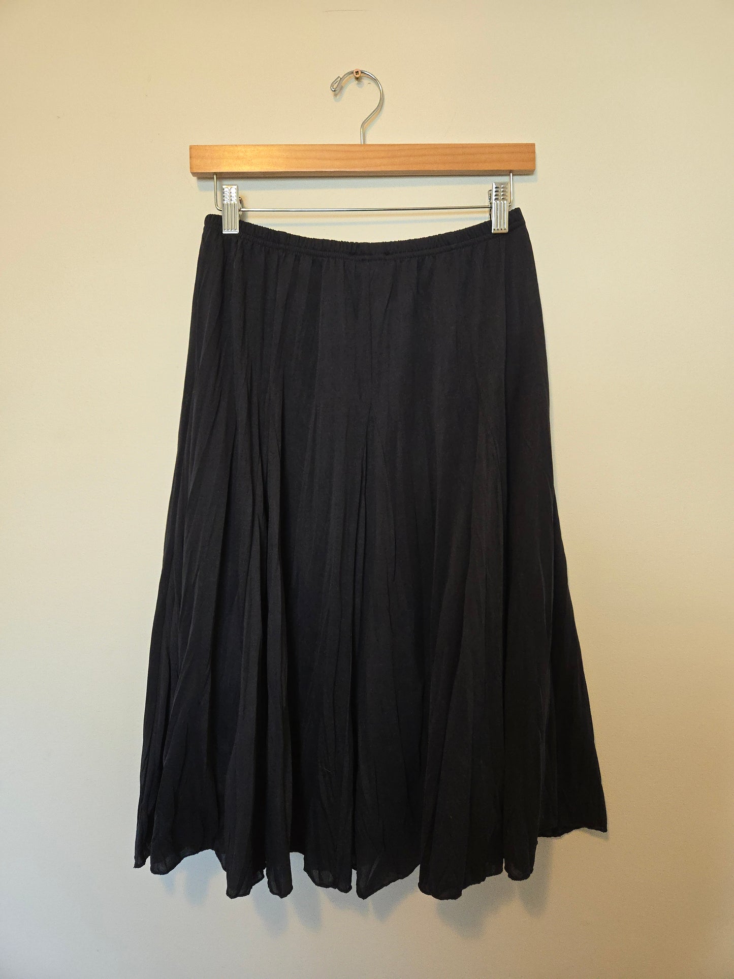 Larry Levine Flowy Skirt - Size Small