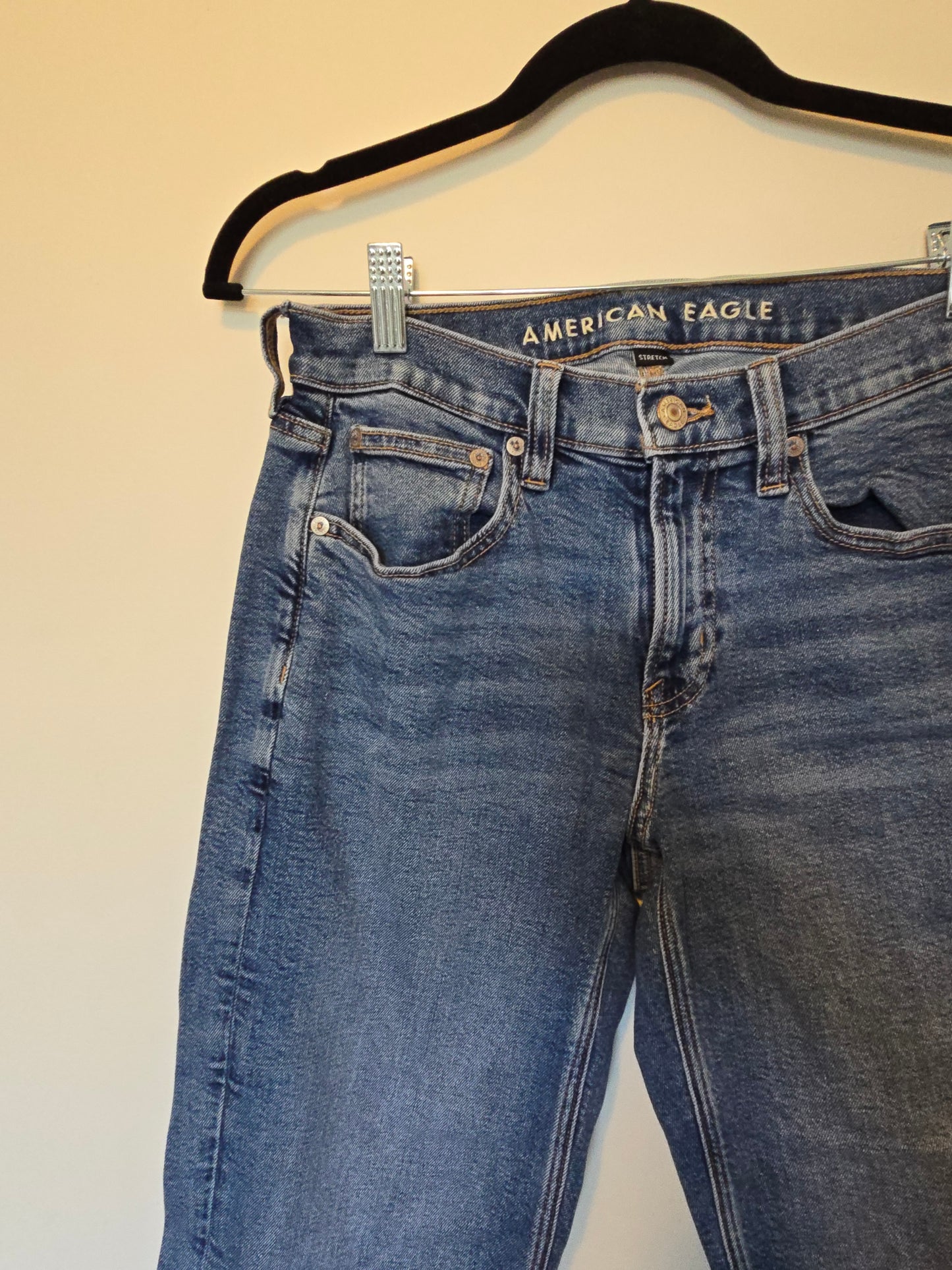 American Eagle 90s Straight - Size 2 Short