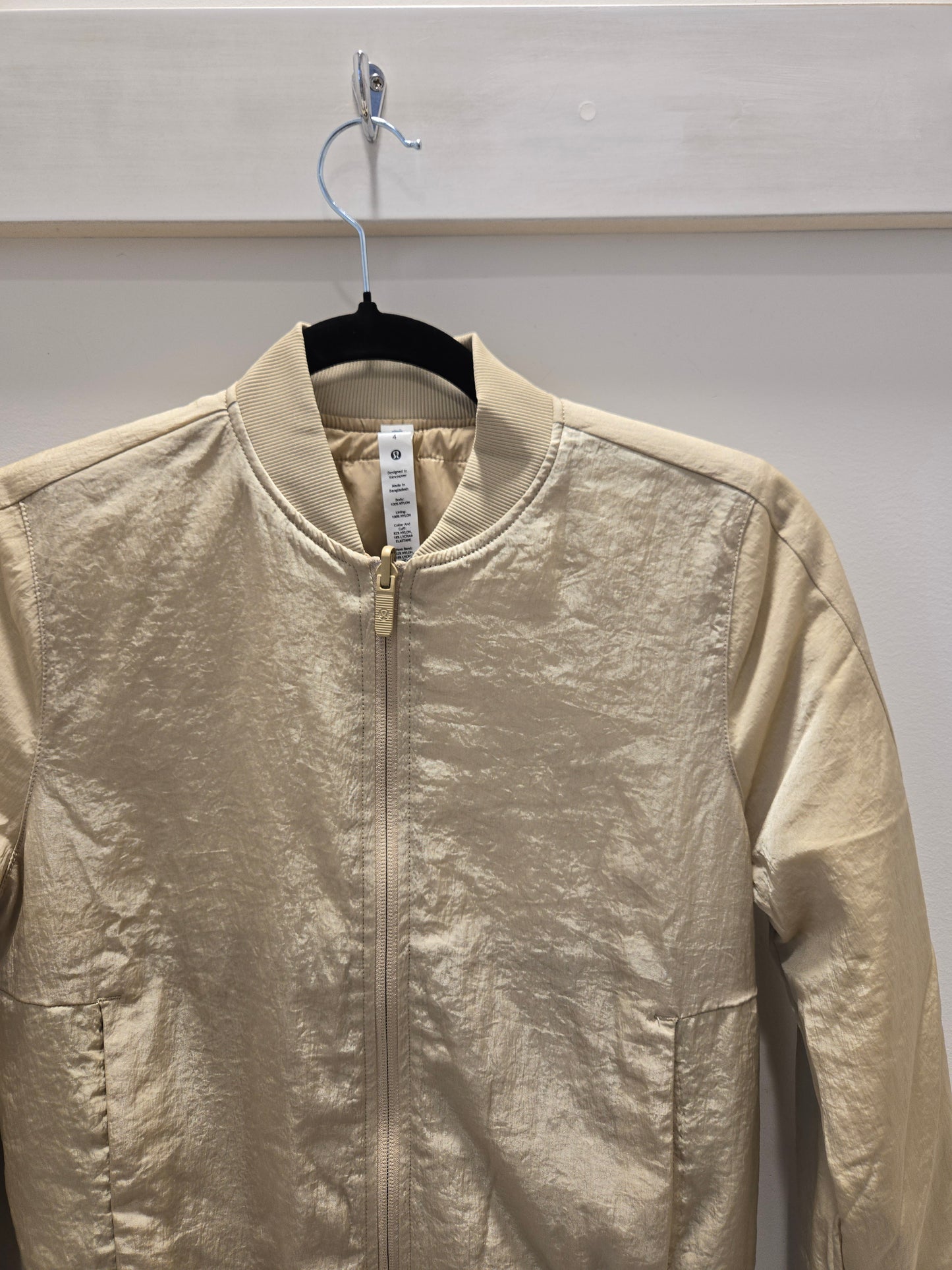 NWT Lululemon Non-Stop Bomber Jacket - Size 4