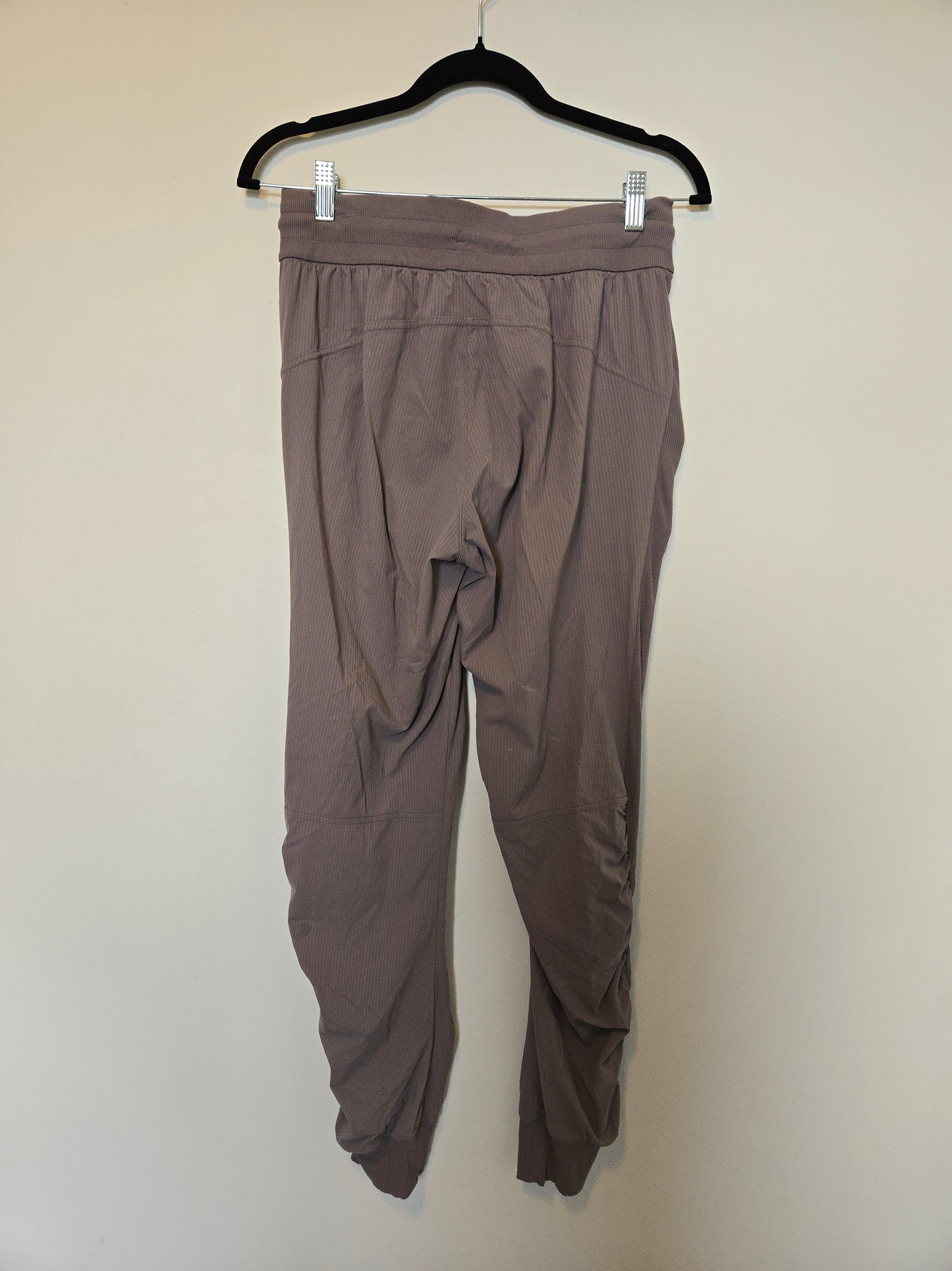 Lululemon Studio Jogger - Size 6