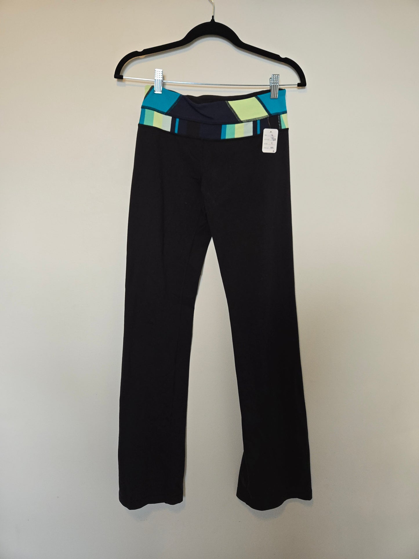 Lululemon Groove Pant - Size 4
