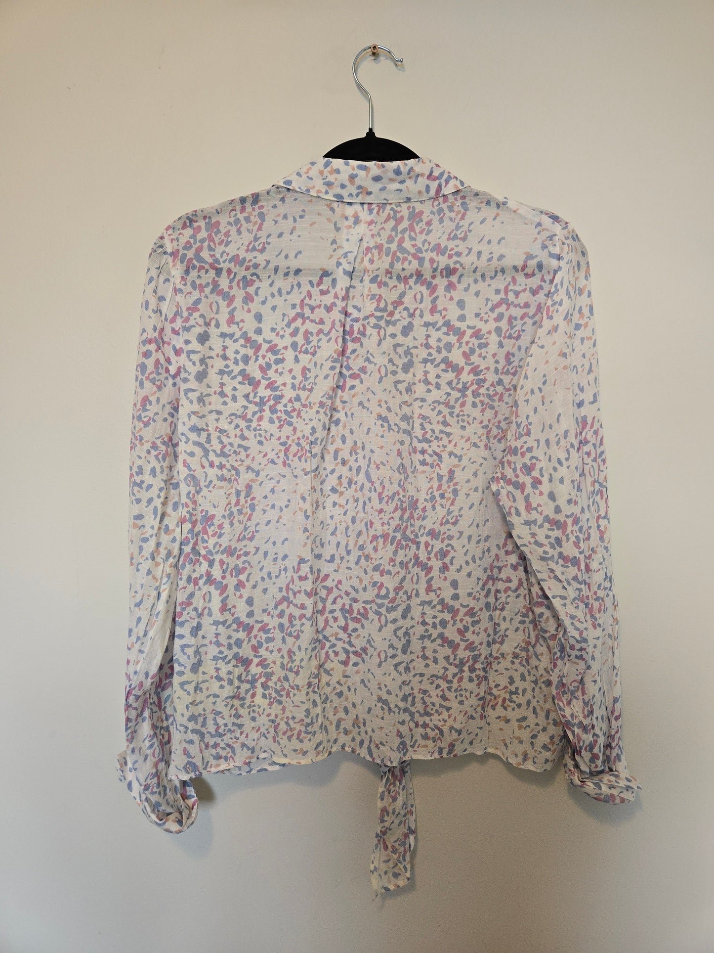 Blousology Top - Size XL