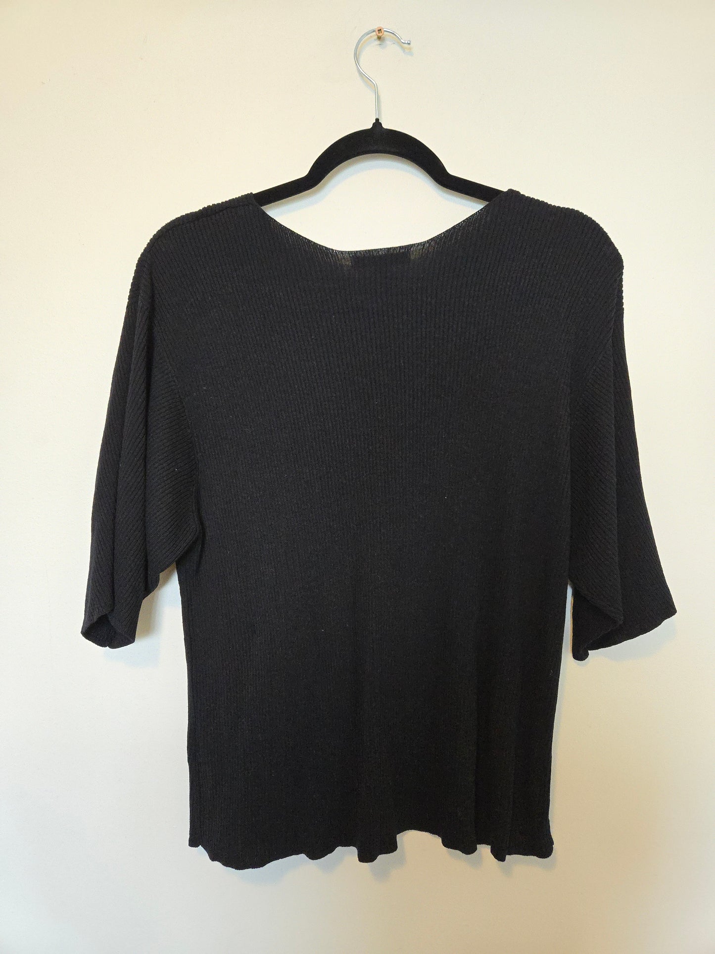 Uniqlo Top - Size Large
