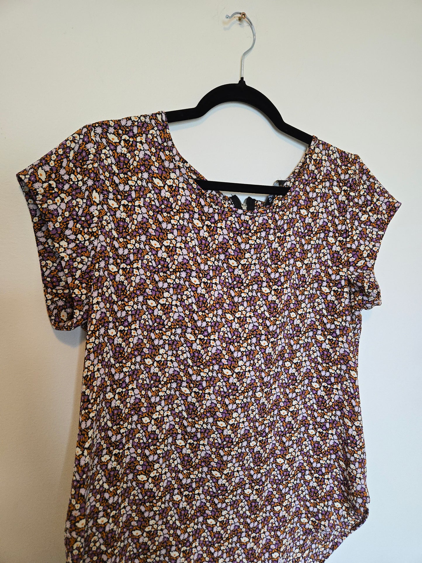 ONLY Floral Top - Size Large