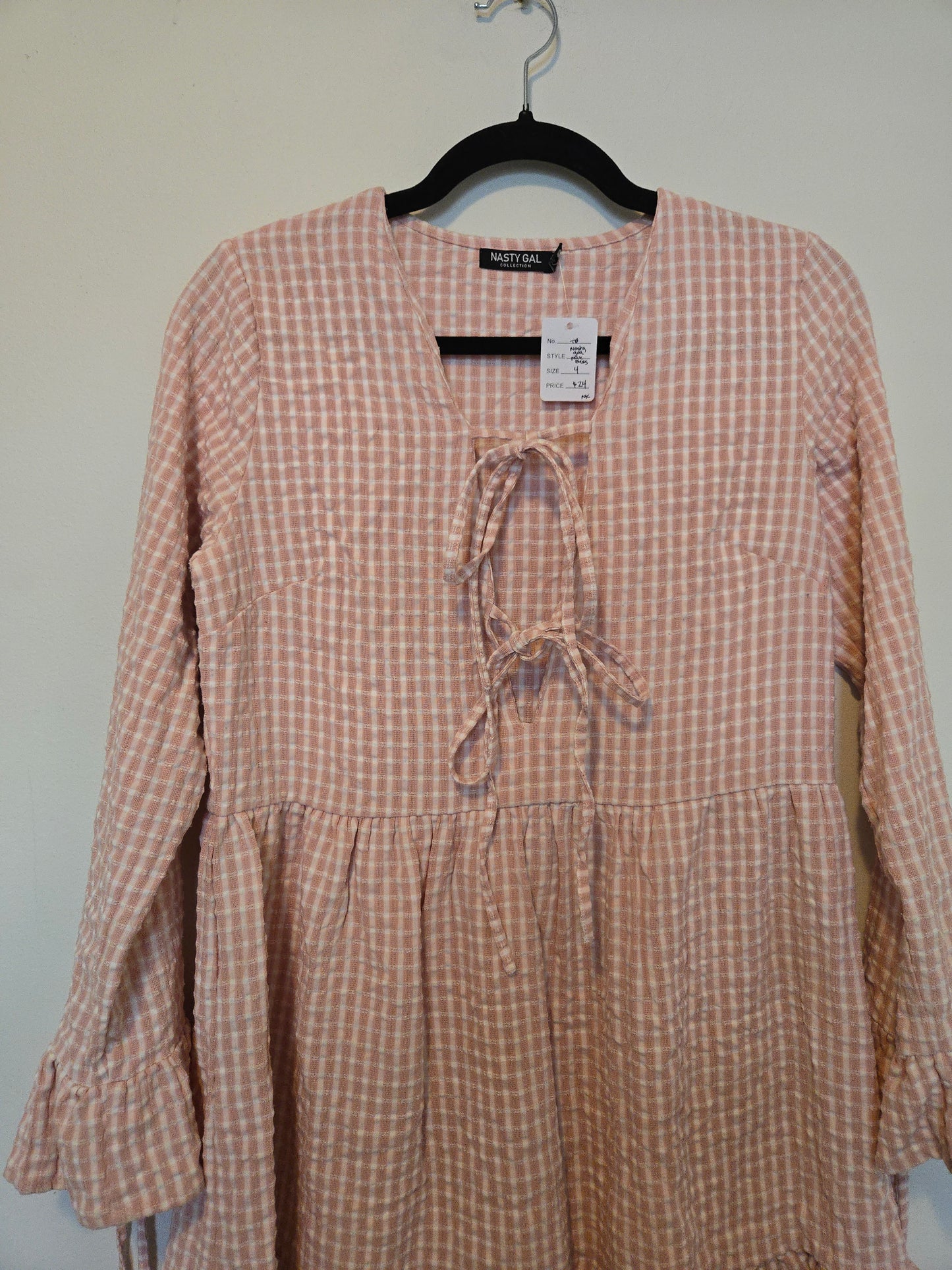 Nasty Gal Dress - Size 4 (Size Small)