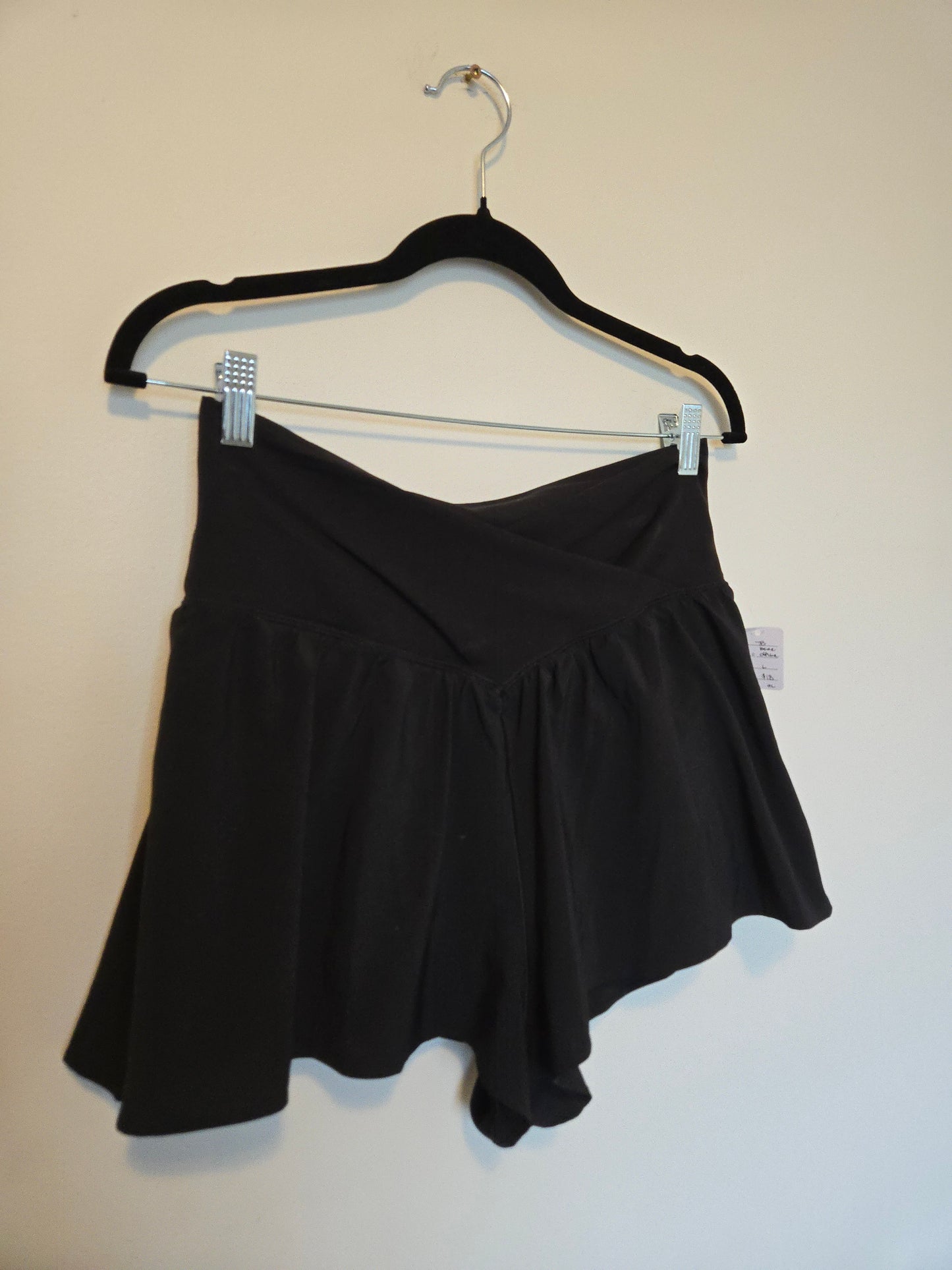 Aerie Offline Flowy Athletic Shorts - Size Large