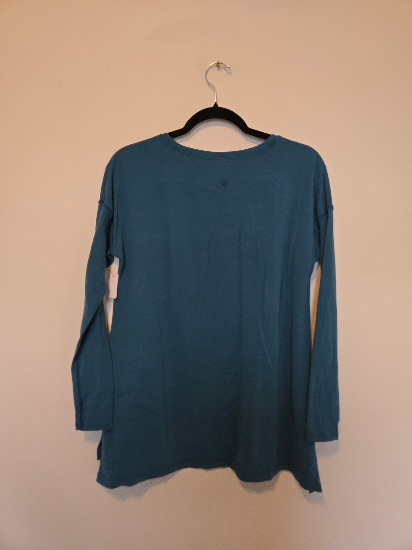 Lululemon Nulu Long Sleeve - Size 4
