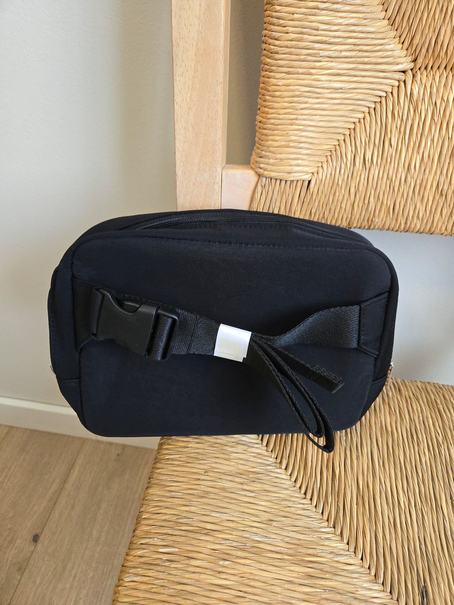 NWT Thirty-One - Classic Sling Bag
