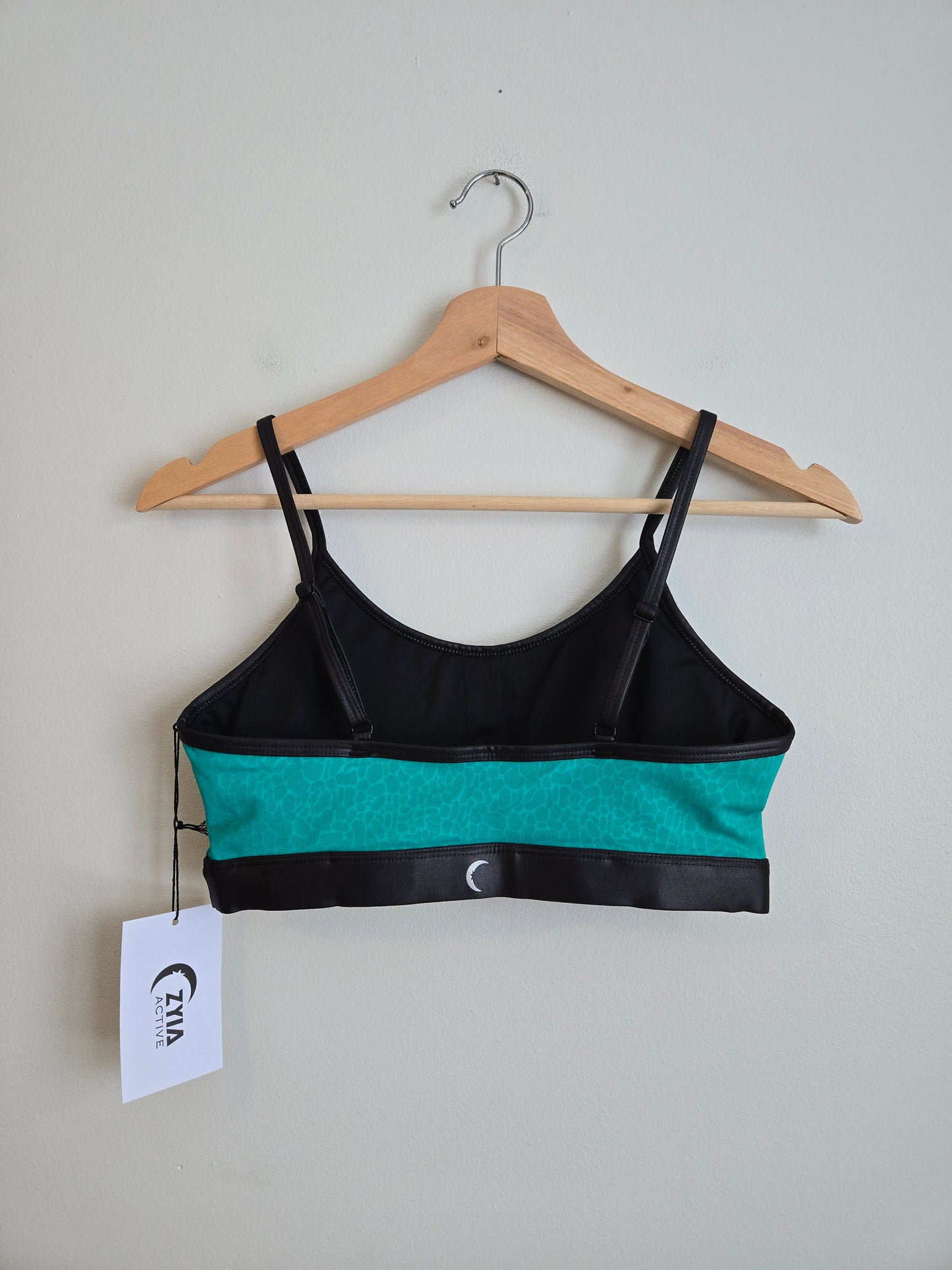 NWT Zyia Active - Adjustable Strap Sports Bra - Size Medium