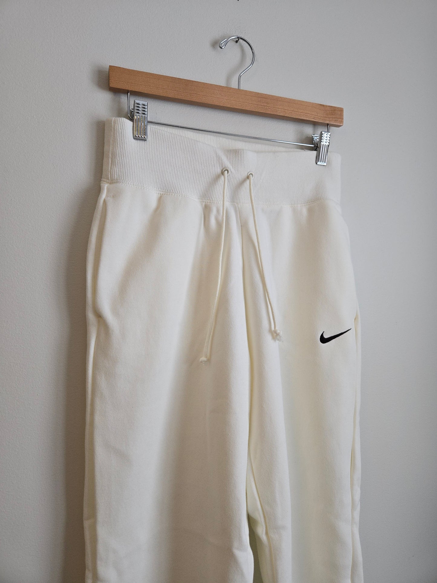 NWT Nike - Oversized Fit High Rise Joggers - Size Small