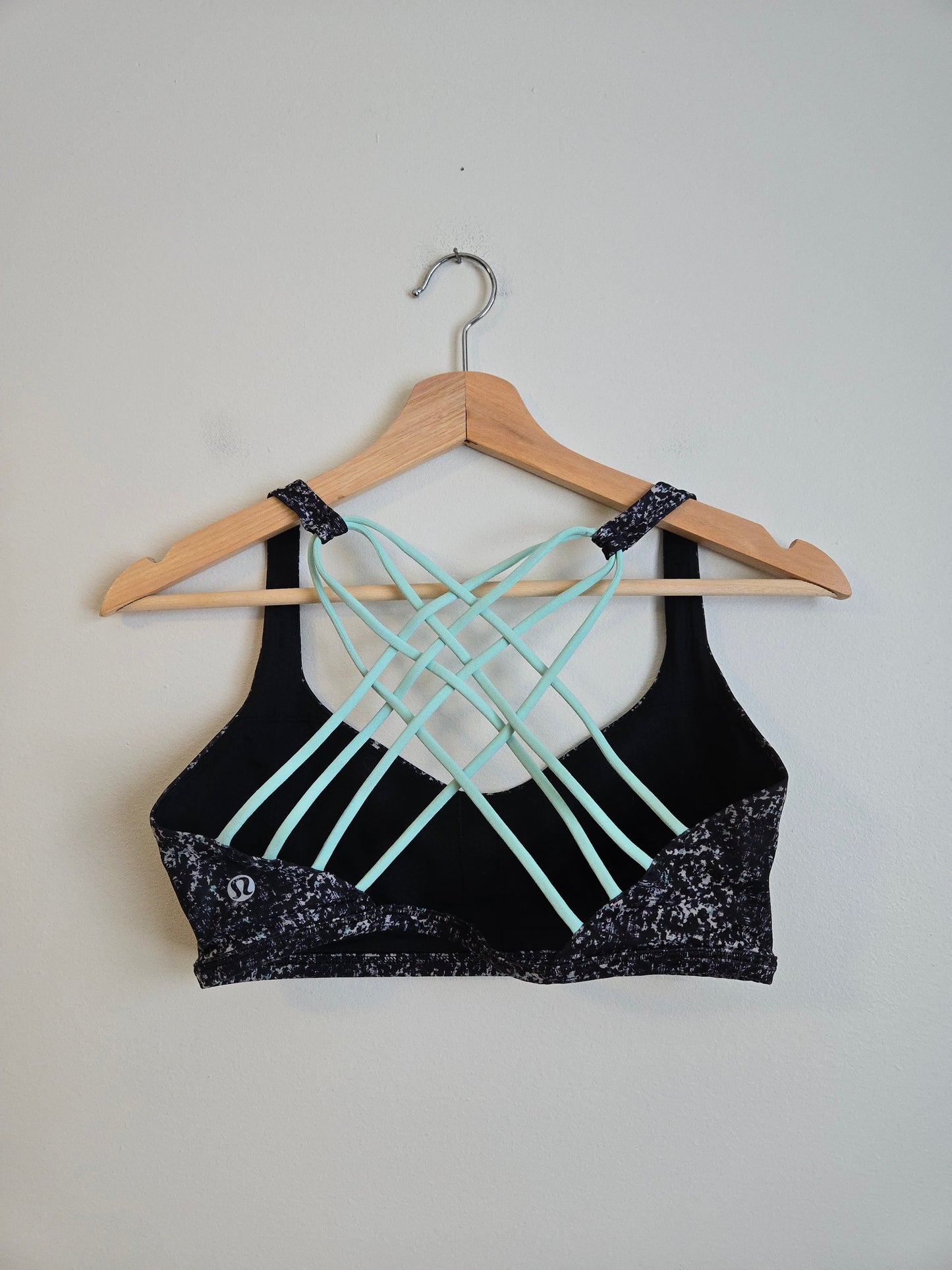 Lululemon Free To Be Wild Bra - Size 10