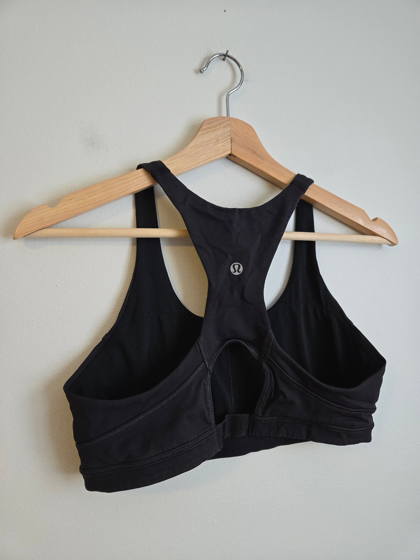 Lululemon Top Speed Bra - Size 8