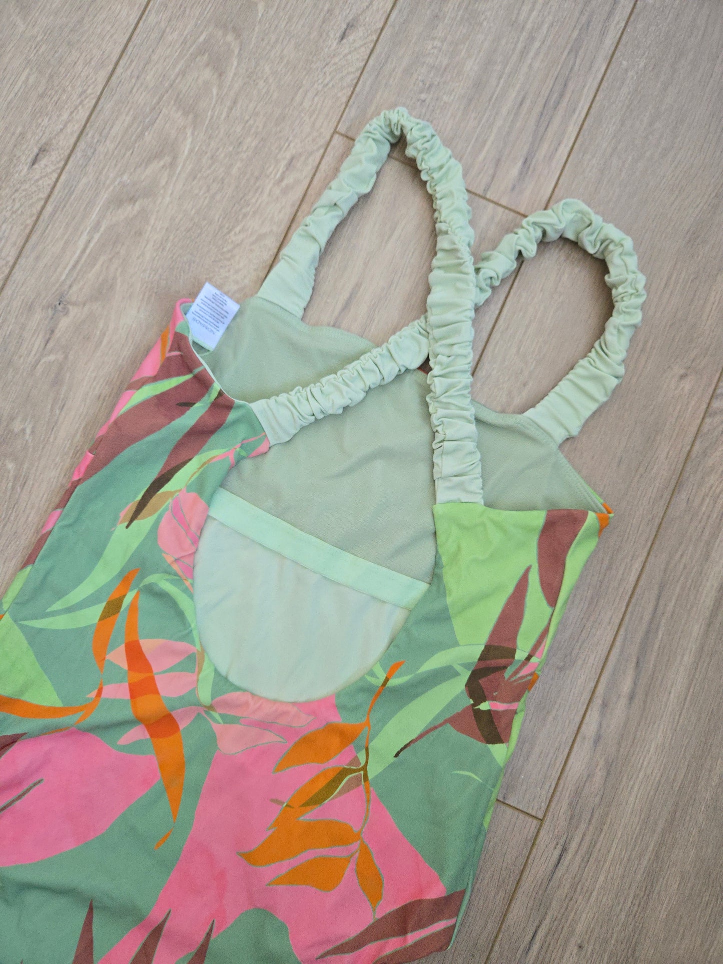 NOMADS Birds of Paradise Wave One-Piece Swimsuit