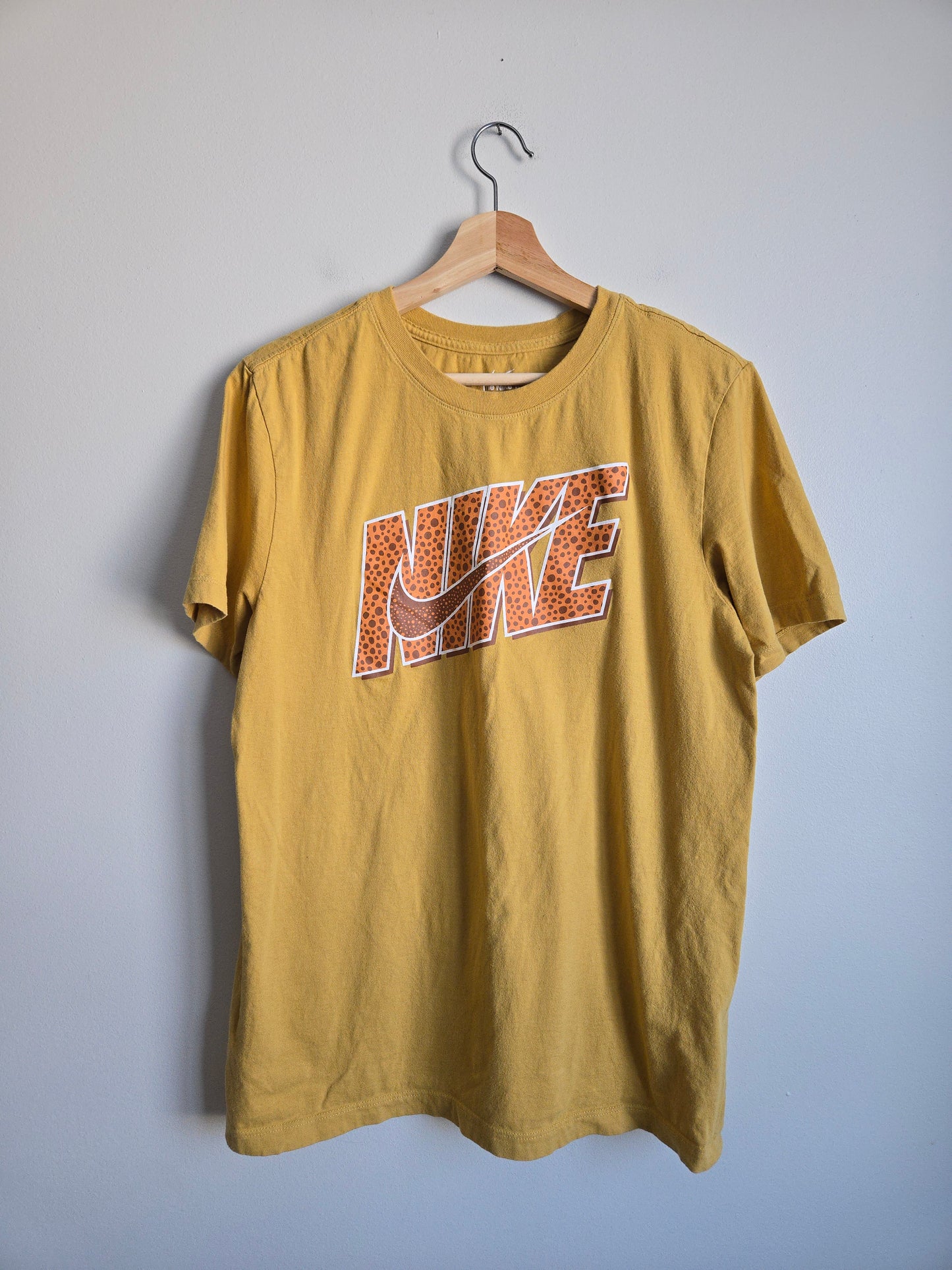 Nike Logo Tee - Size Medium