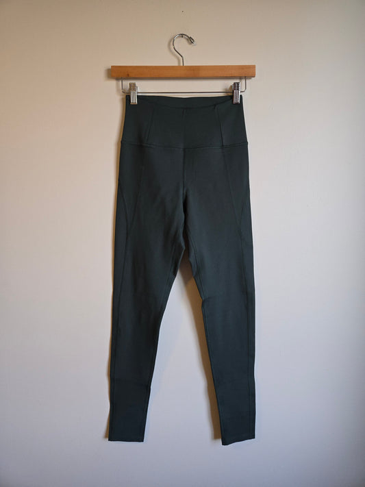 Girlfriend Collective Black Compressive High-Rise Legging - Size Small
