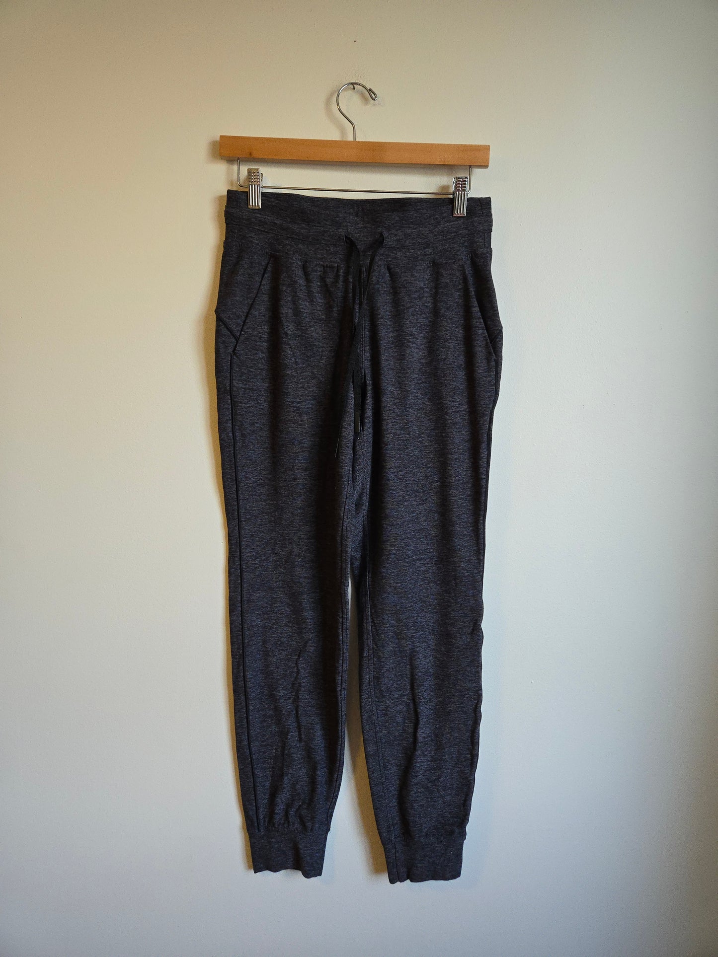Lululemon Ready To Rulu Jogger - Size 6