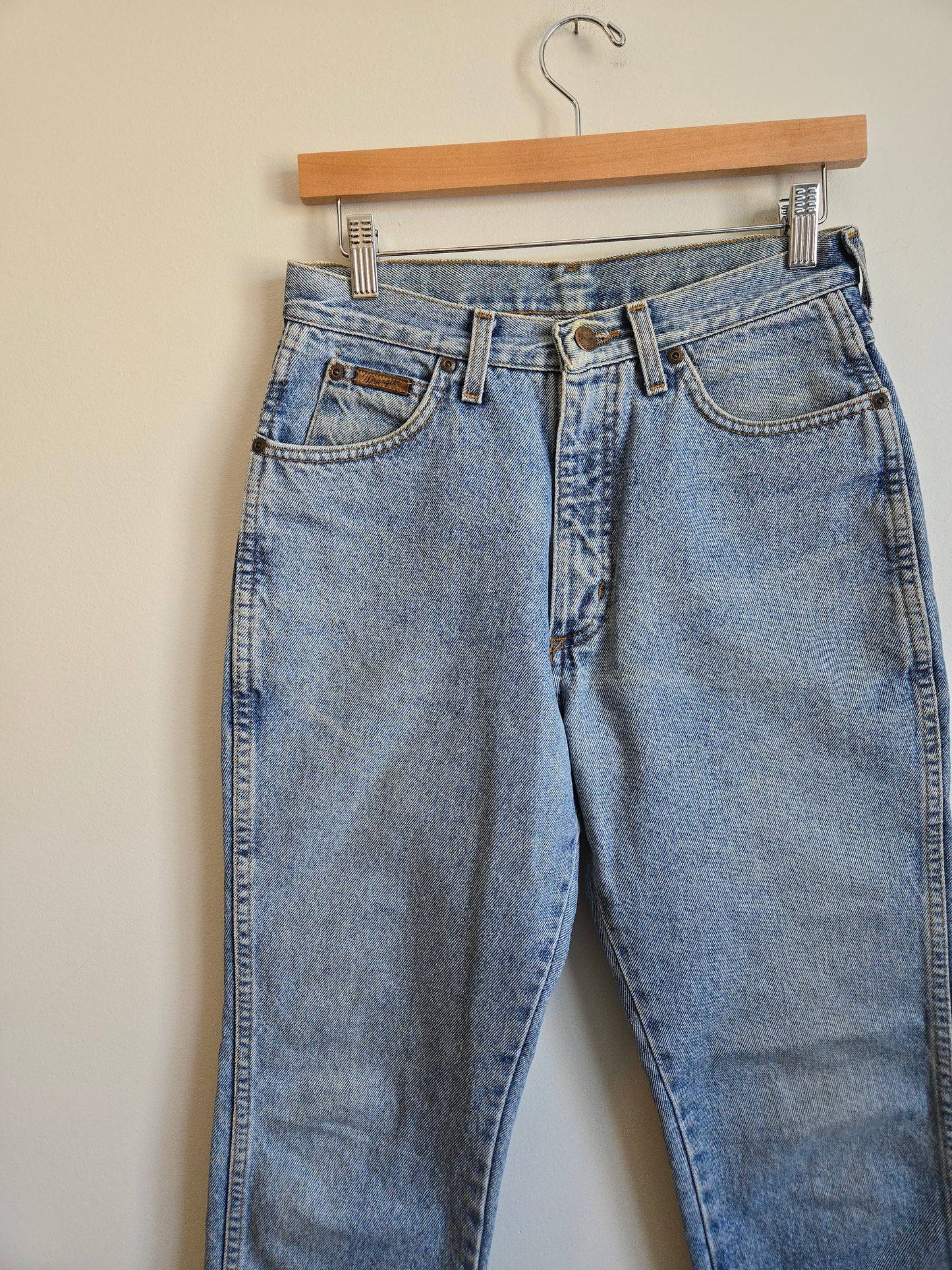 Wranglers "Scarlet" - Size 24/25