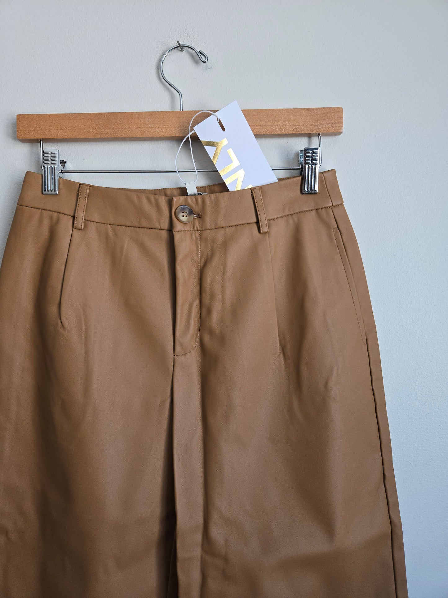 NWT Only Hana Faux Leather Bermuda Shorts - Size XS