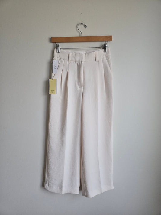NWT Wilfred Effortless Crop Pant - Size 2