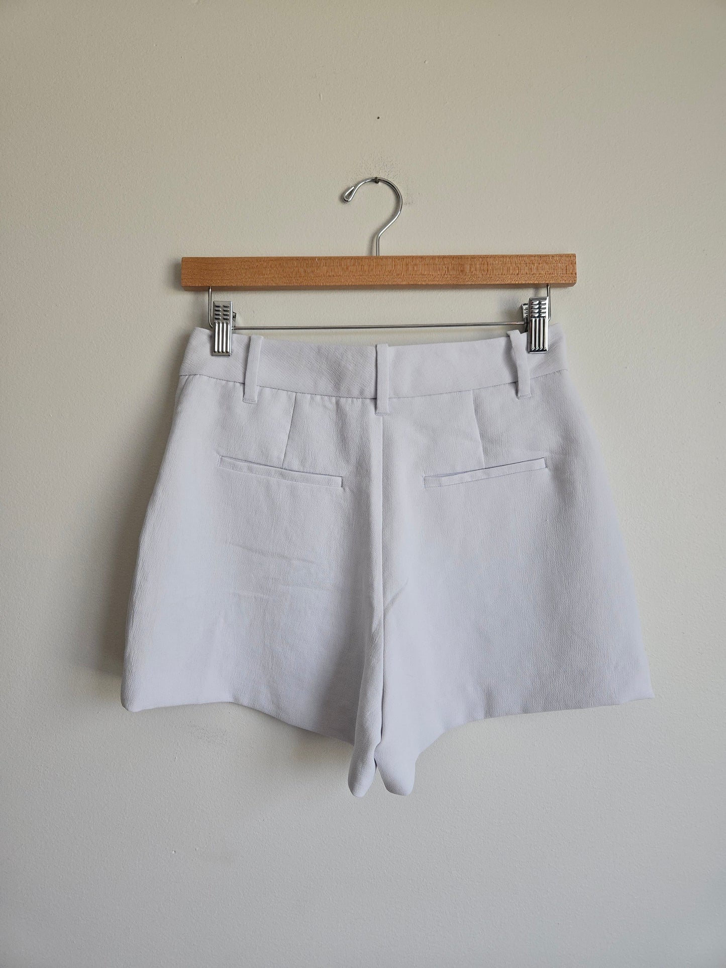 Wilfred Anthem Shorts High Waisted Crepe Dress Shorts - Size 4