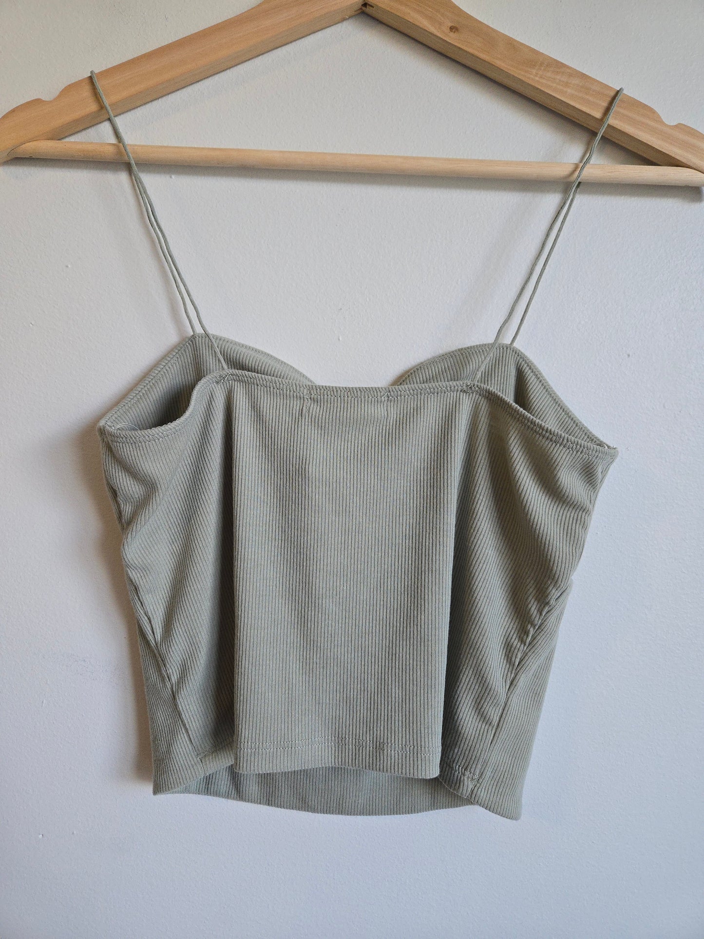 NWT Active USA Crop Tank - Size Medium
